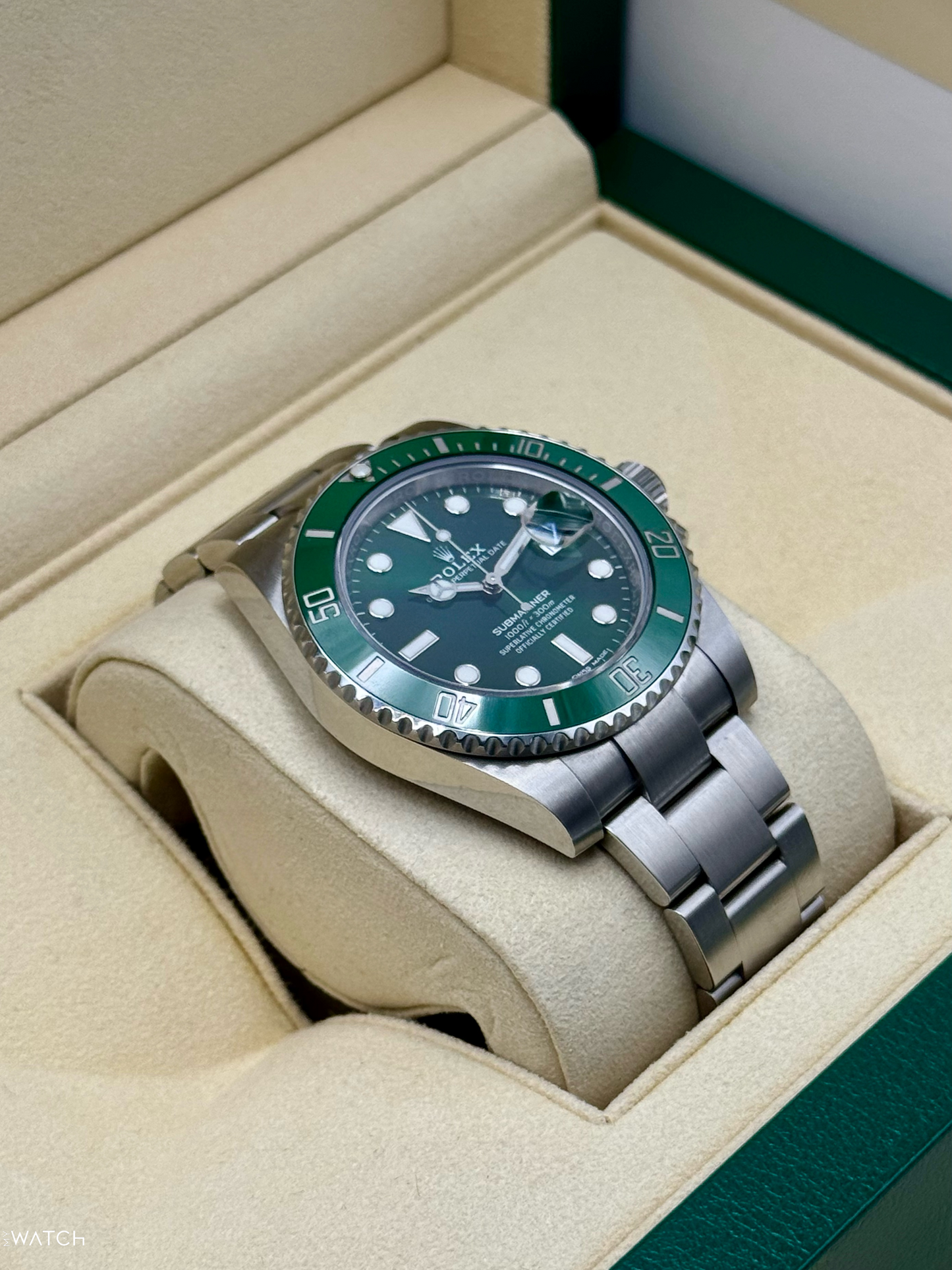 2019 Rolex Submariner “Hulk” 40mm 116610LV Green Dial