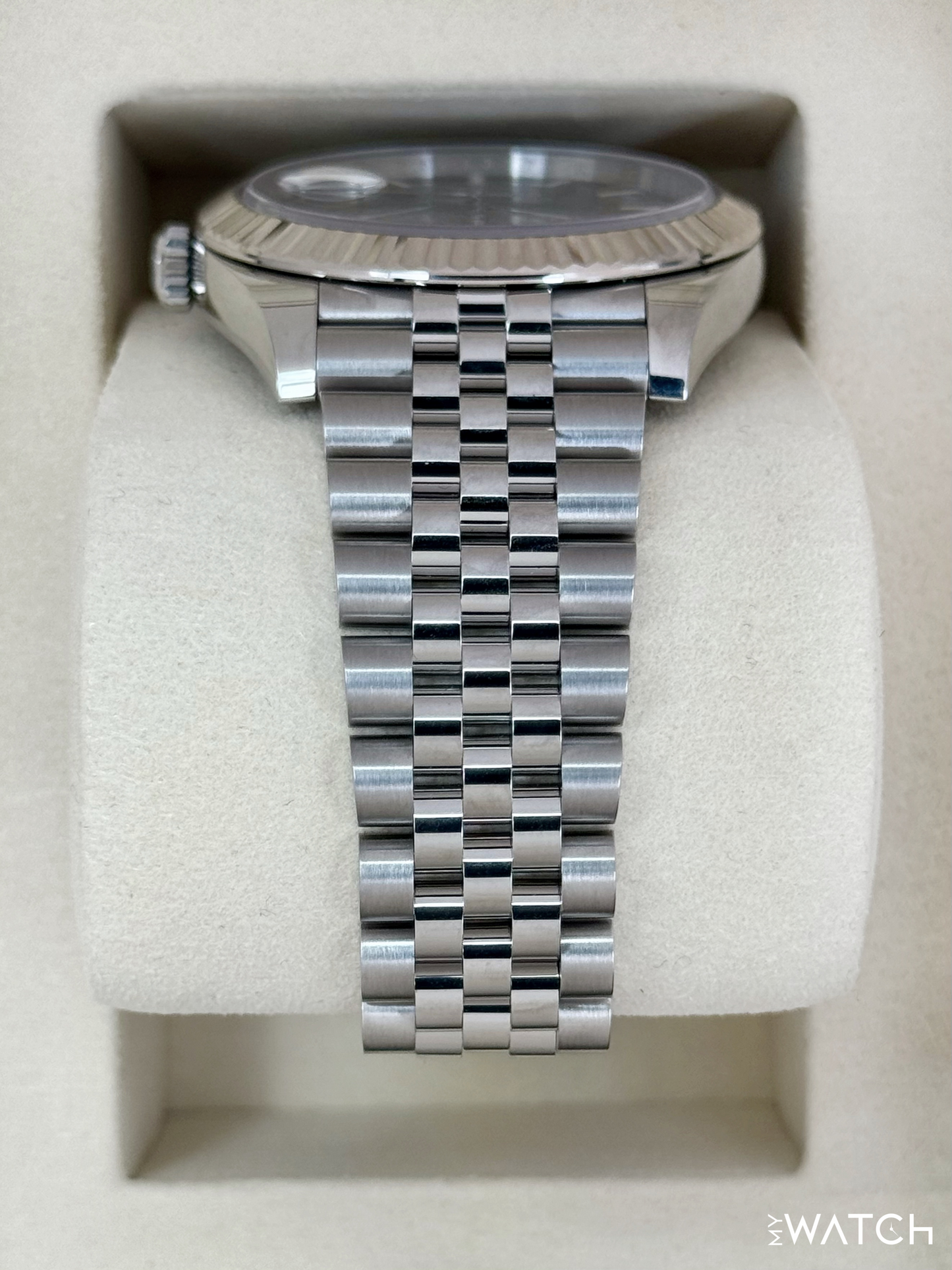 NEW 2025 Rolex Datejust 41mm 126334 Stainless Steel Jubilee Rhodium Dial