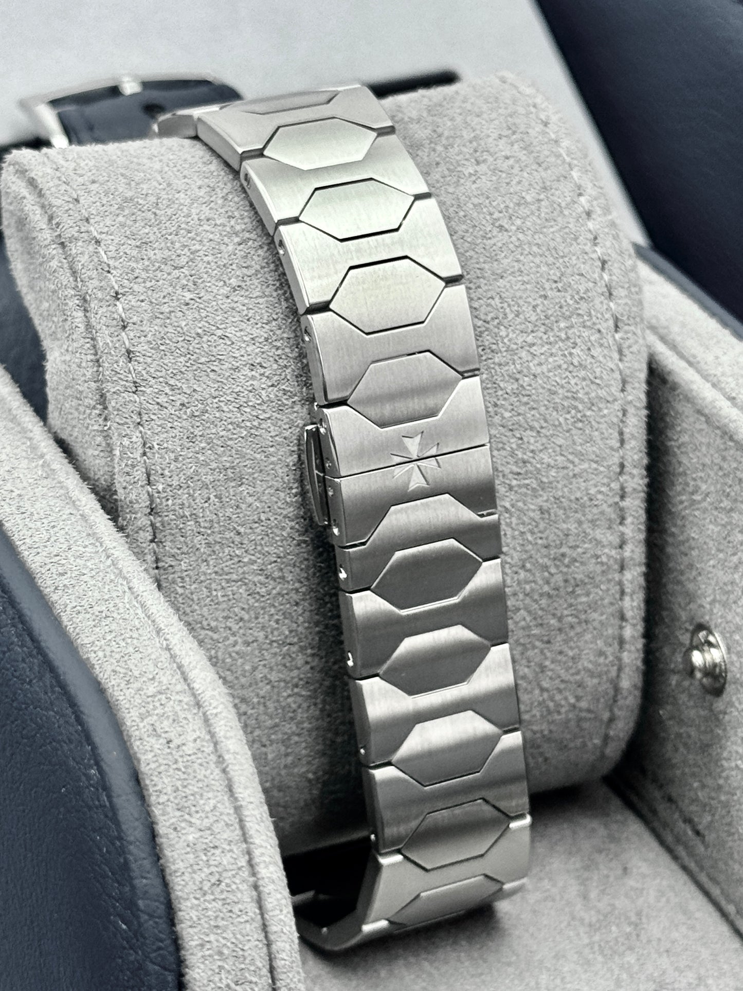 NEW 2026 Vacheron Constantin Historiques 222 37mm 4200H Stainless Steel Blue Dial
