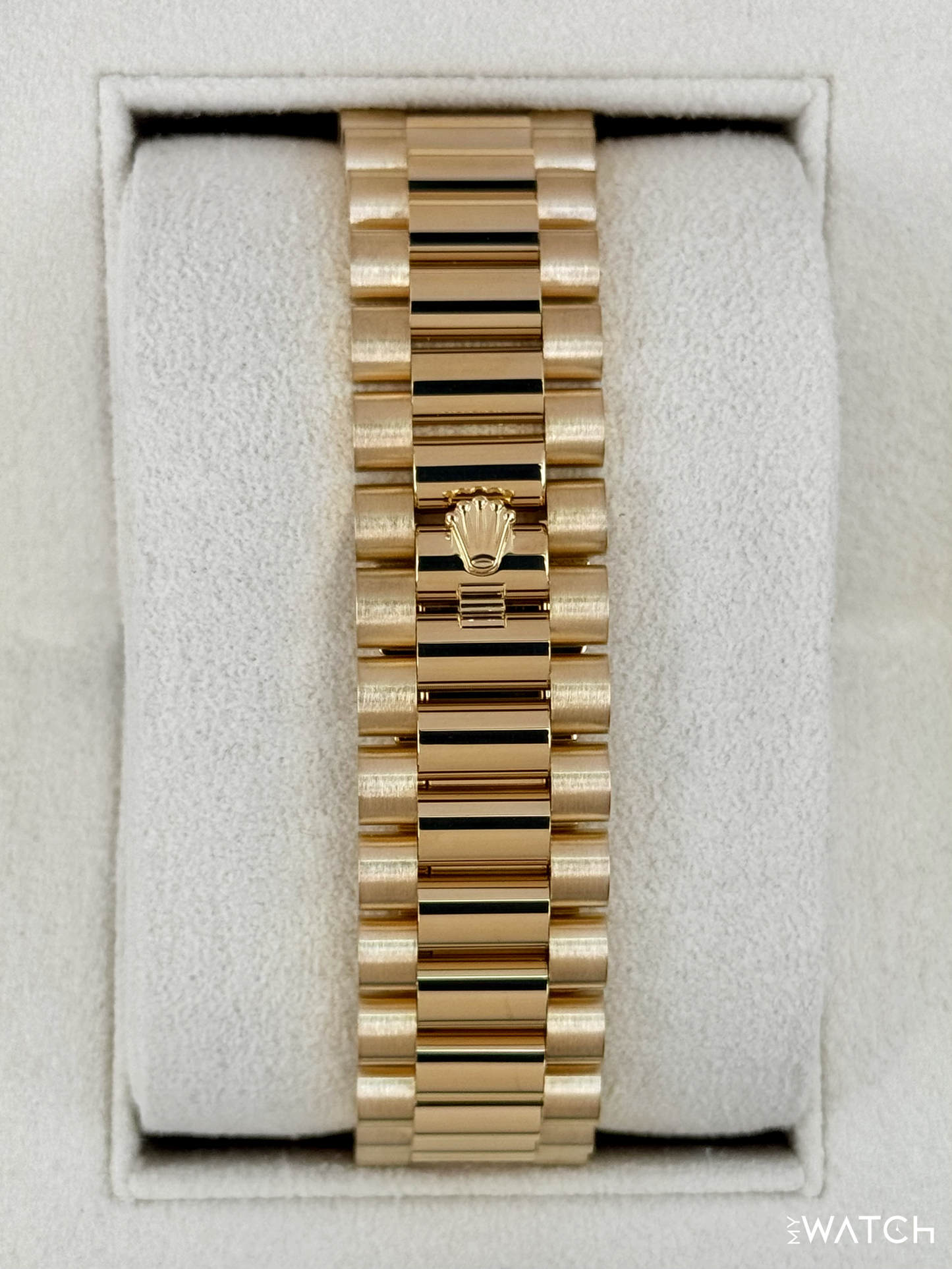 2022 Rolex Day-Date 40mm 228238 Yellow Gold Black Onyx Diamond Dial