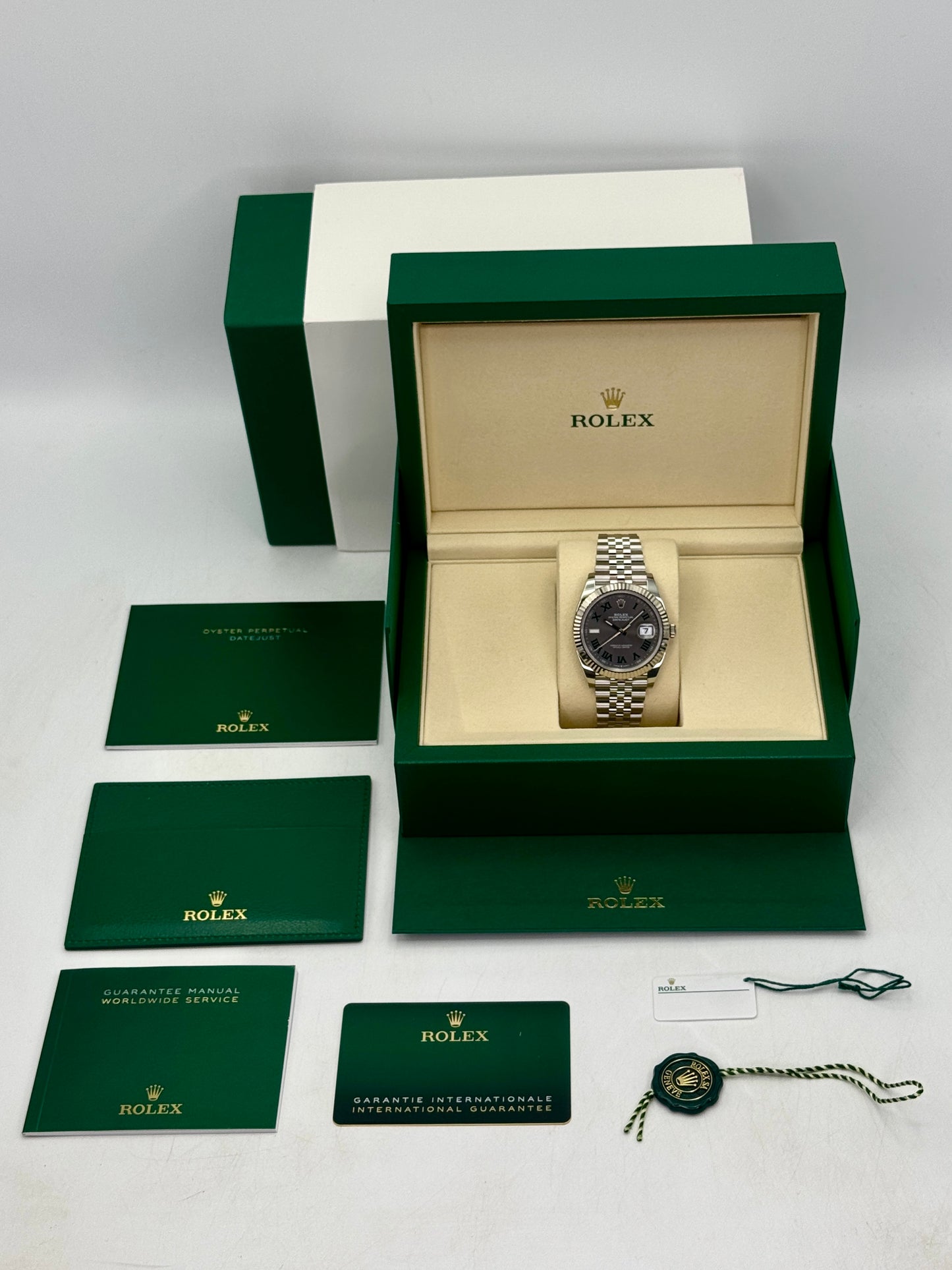 NEW 2026 Rolex Datejust 41mm 126334 Jubilee Wimbledon Dial (STICKERED)