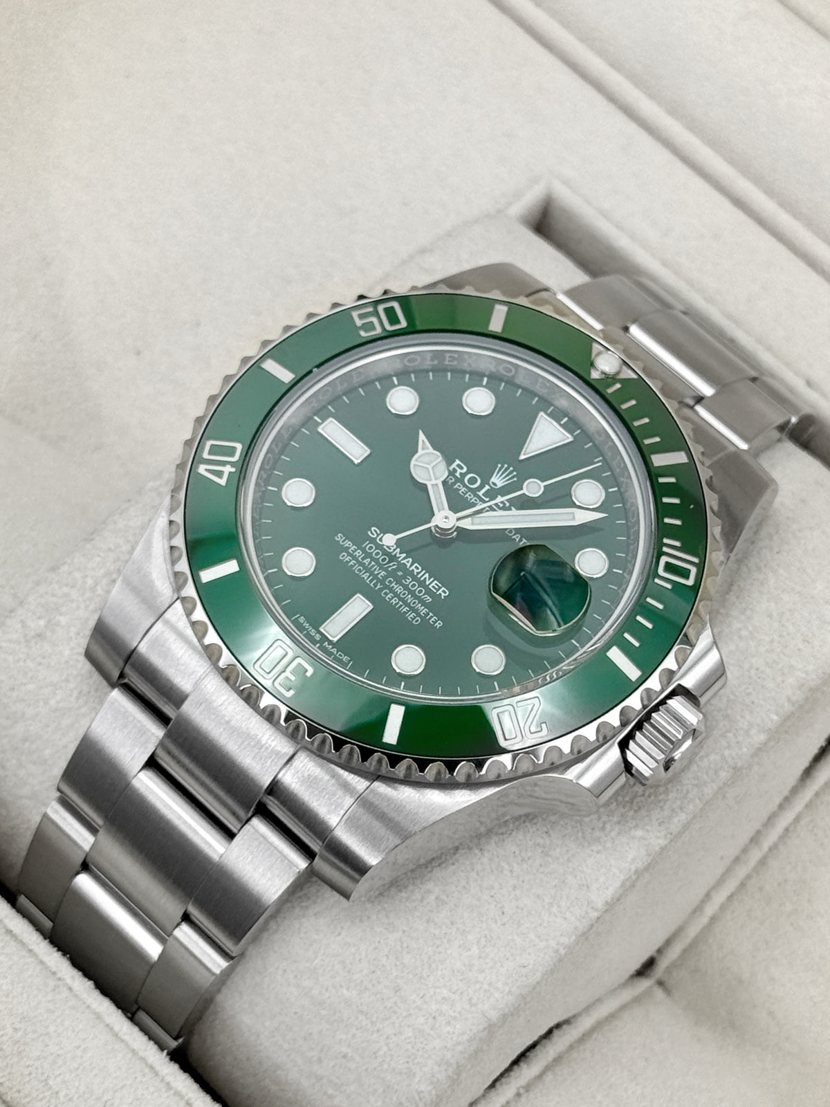 2020 Rolex Submariner Hulk 40mm 116610LV Green Dial