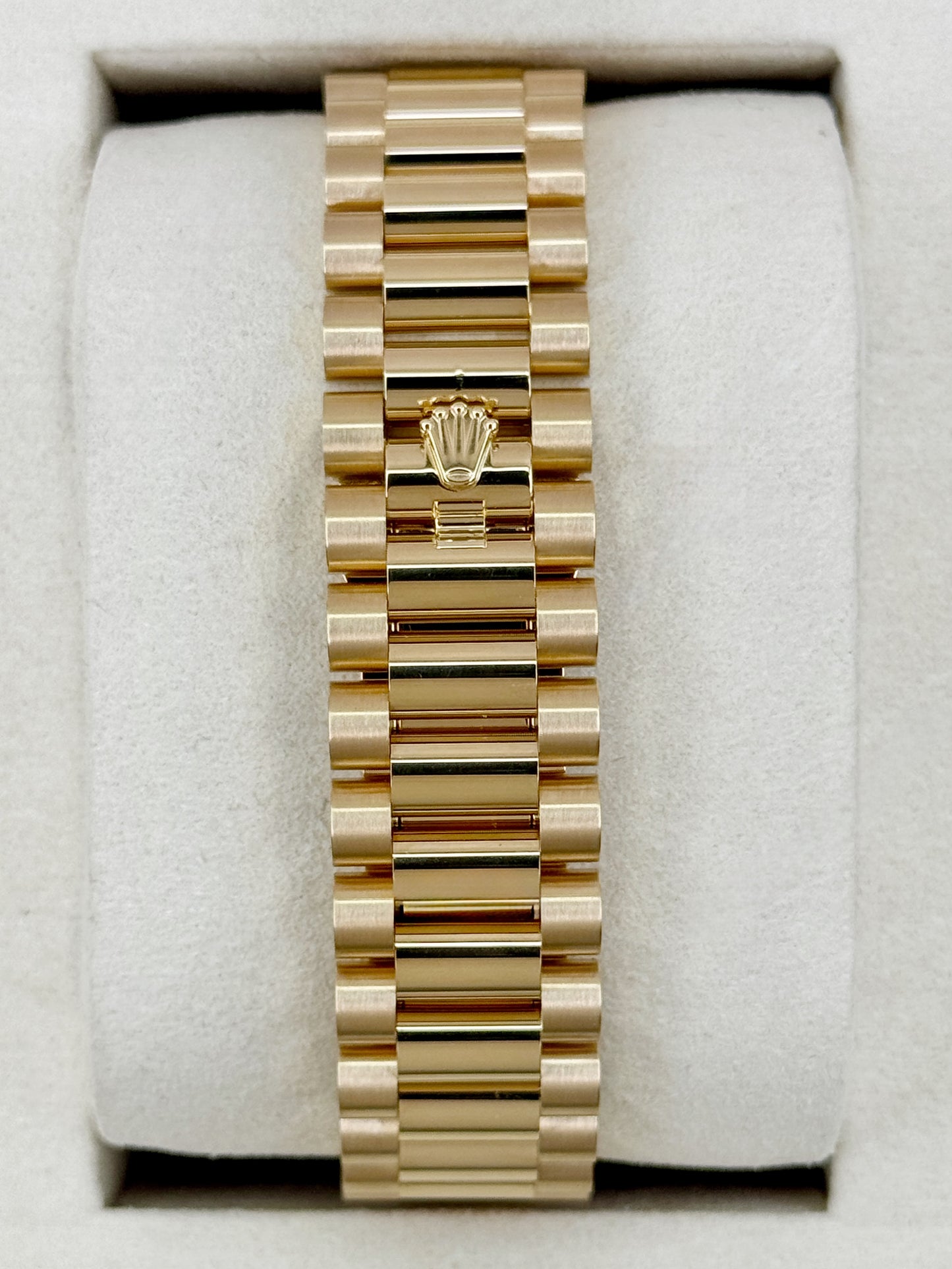 NEW 2026 Rolex Day-Date 36mm 128398TBR Presidential Yellow Gold Carnelian Diamond Dial