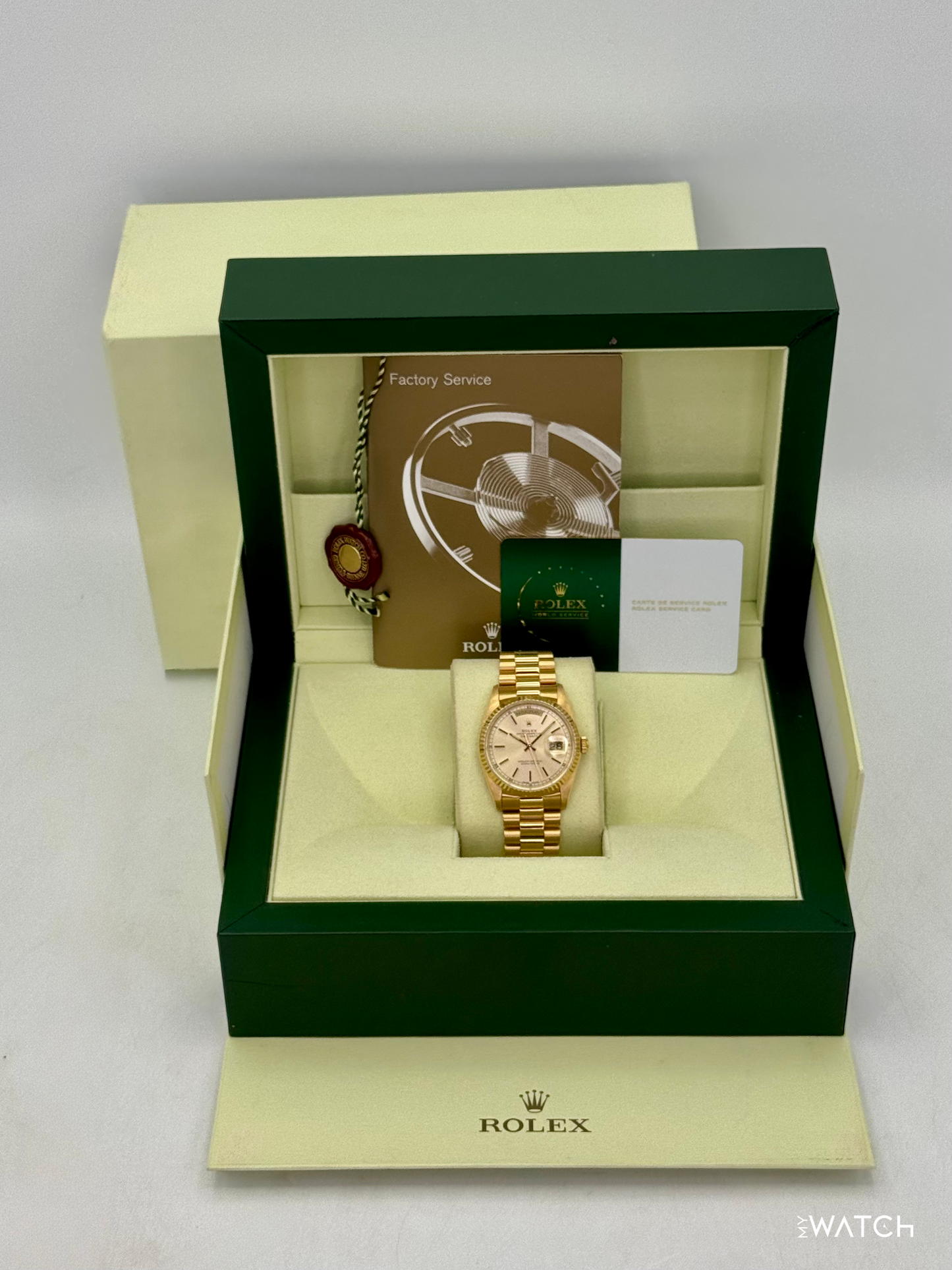 1991 Rolex Day-Date 36mm 18238 Presidential Yellow Gold Silver Dial (RSC)