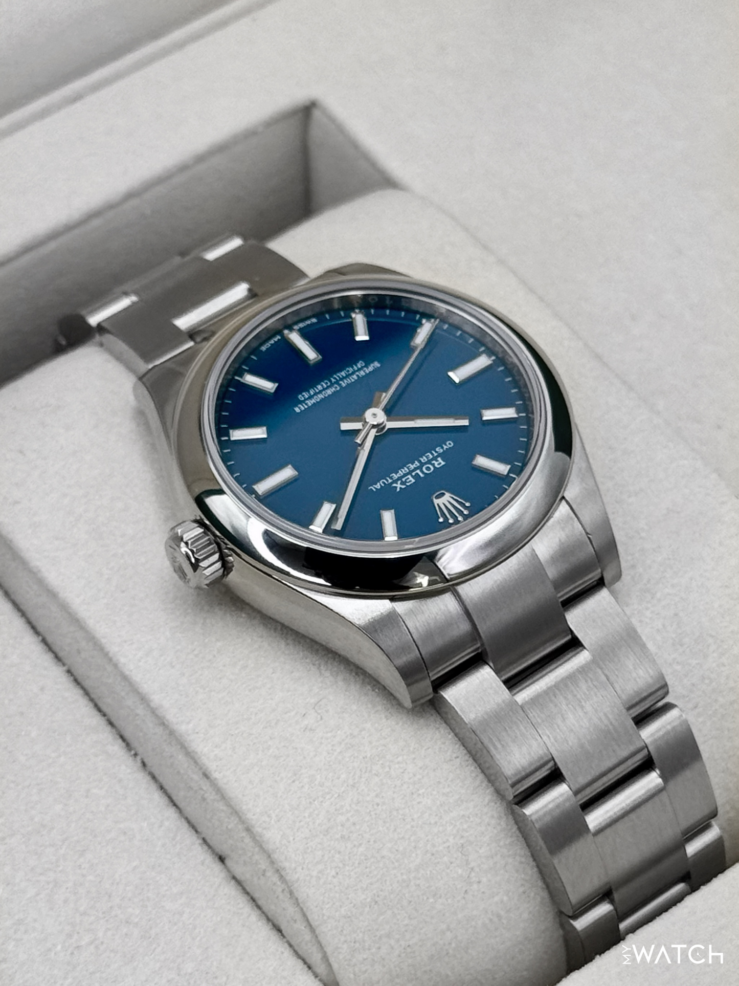 NEW 2026 Rolex Oyster Perpetual 31mm 277200 Med Blue Dial