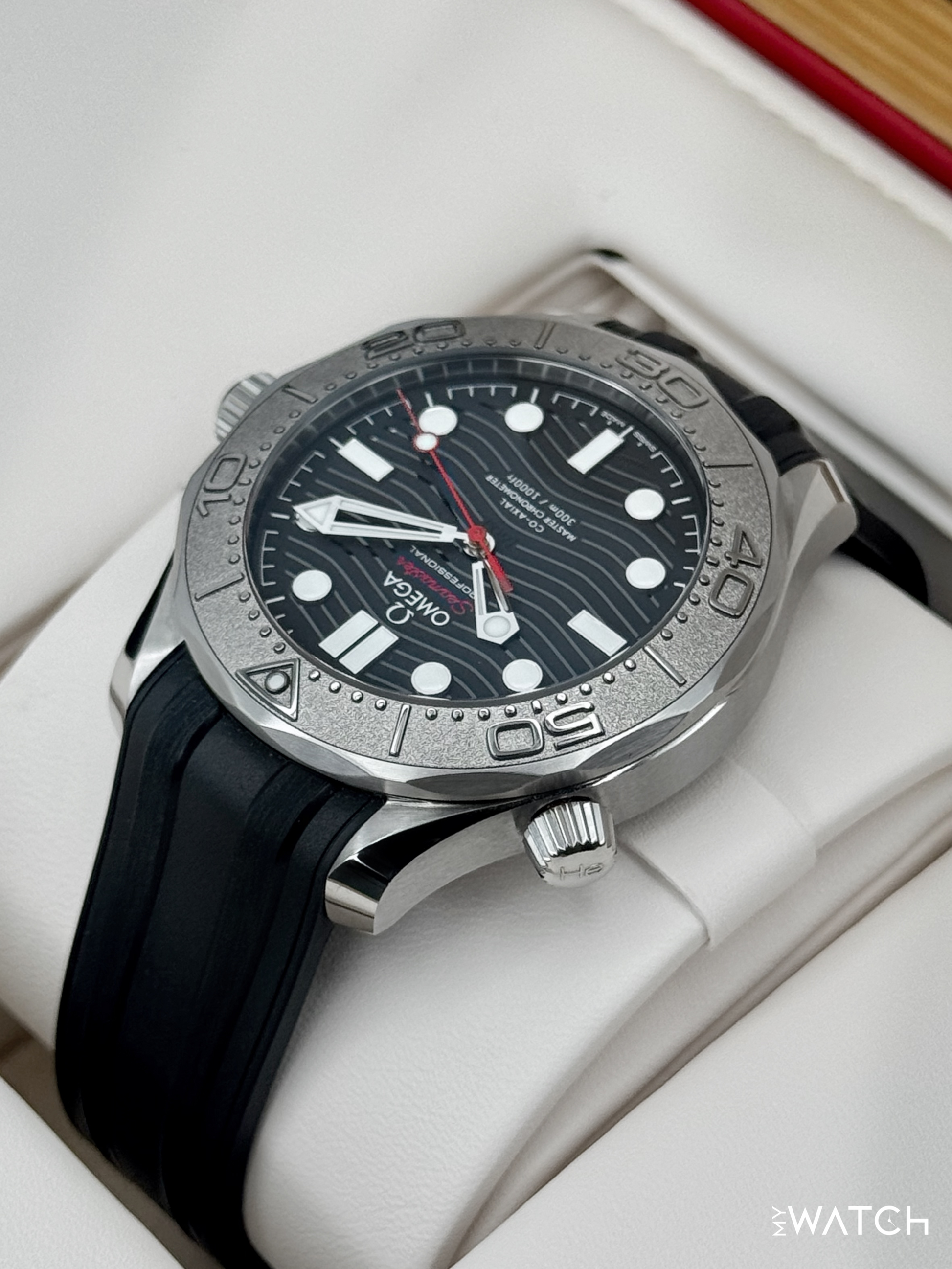 2025 Omega Seamaster Master Chronometer 42mm 210.32.42.20.01.002 Black Dial - MyWatchLLC