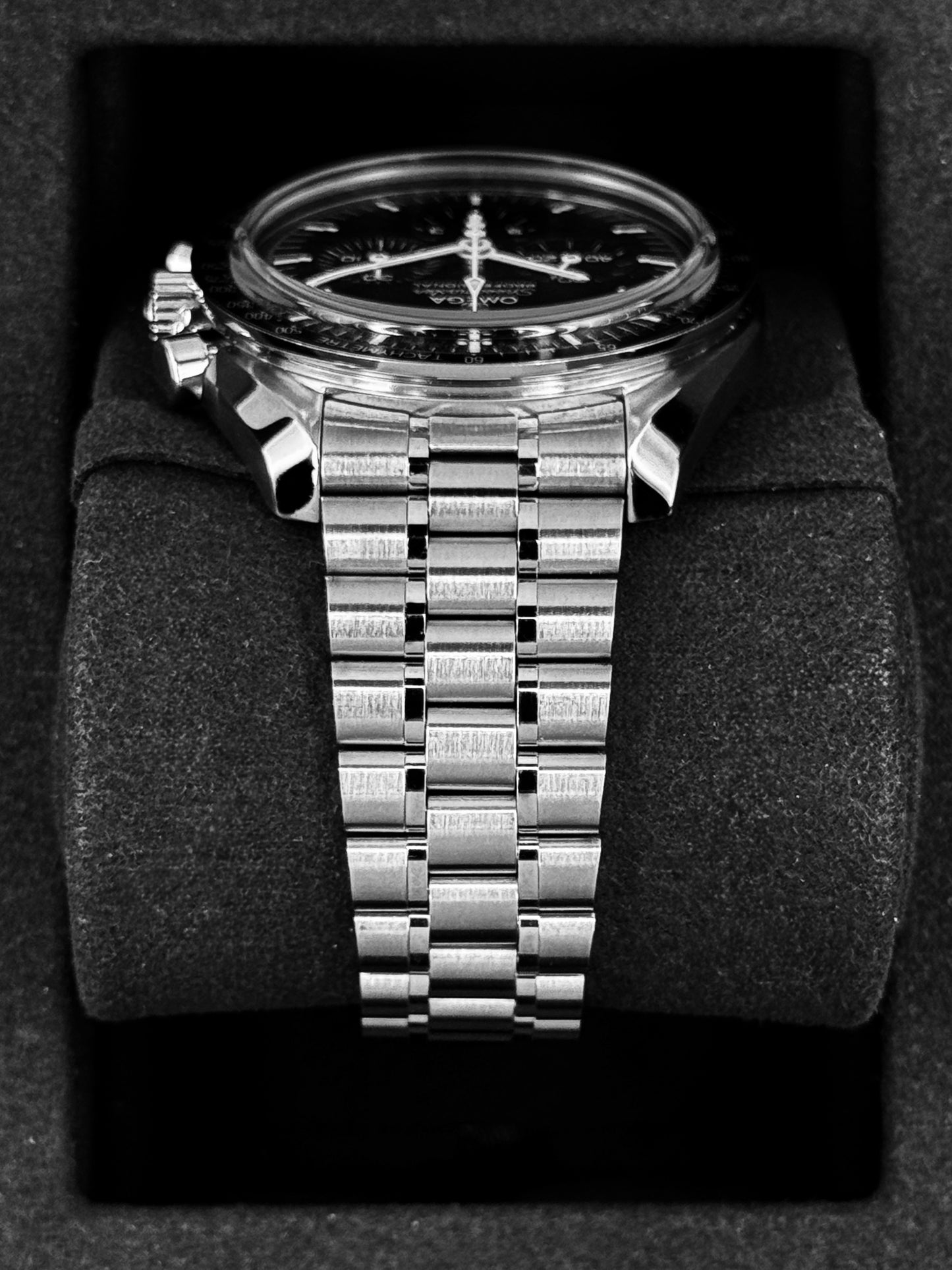 2023 Omega Speedmaster Moonwatch Pro 42mm 310.30.42.50.01.002 Black Dial