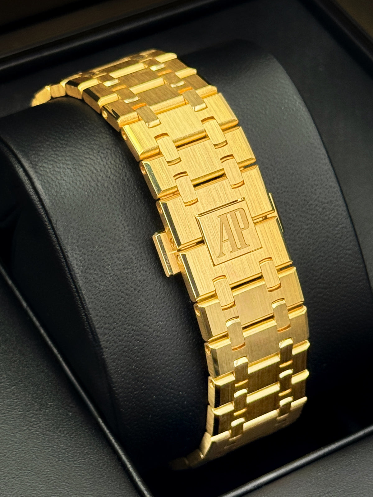 NEW 2026 Audemars Piguet Royal Oak Chronograph 41mm 26240BA Gold Dial