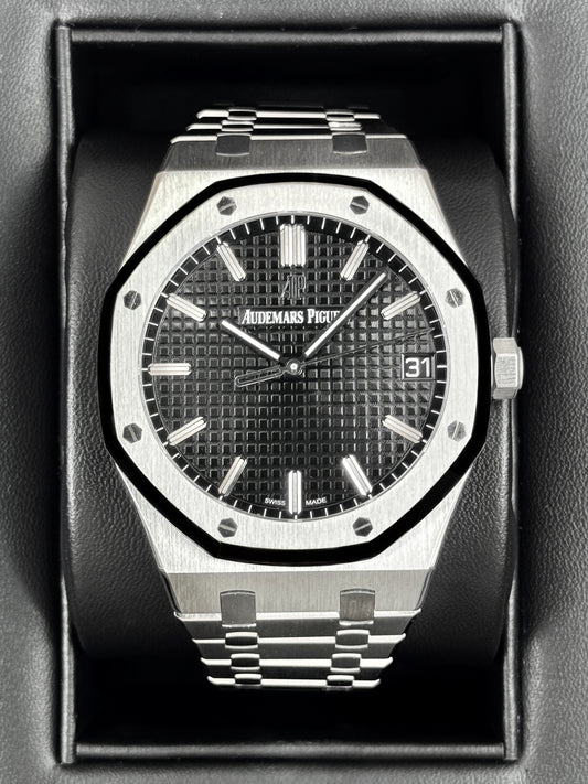 2020 Audemars Piguet Royal Oak 41mm 15500ST Stainless Steel Black Dial