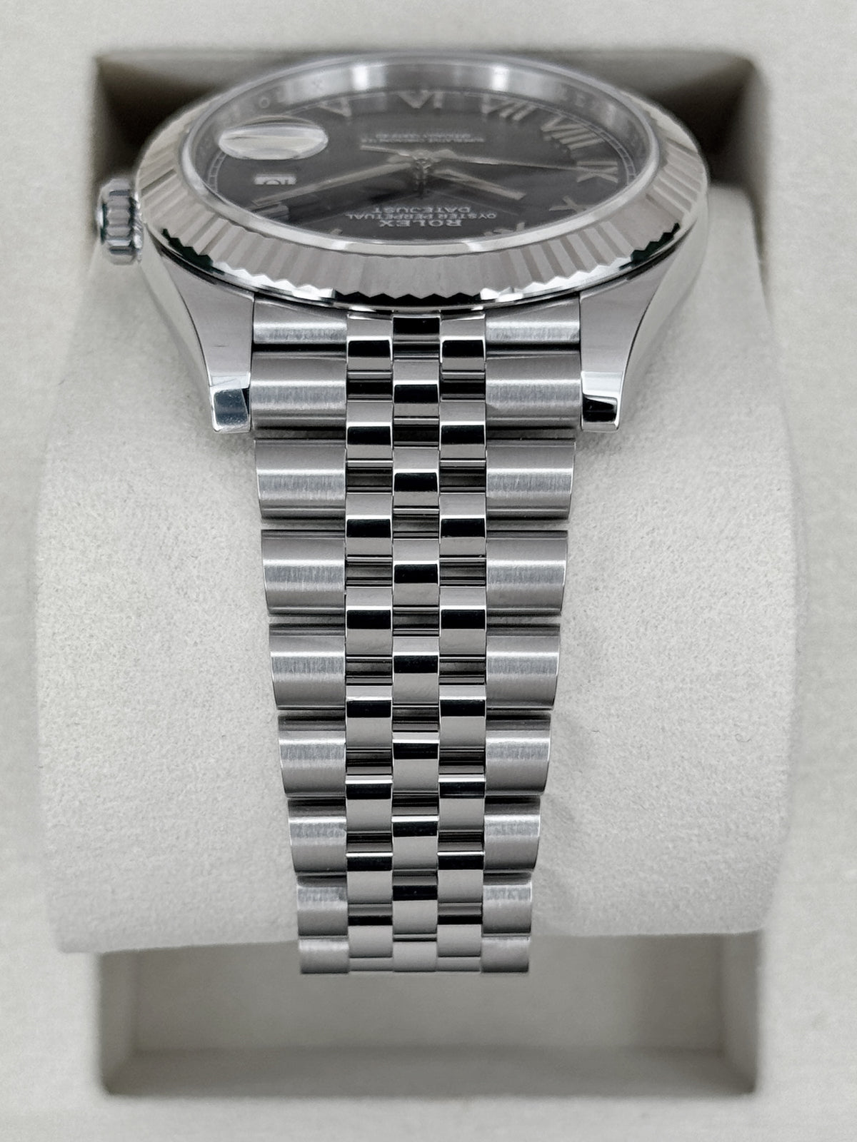 NEW 2026 Rolex Datejust 41mm 126334 Stainless Steel Jubilee Blue Roman Numeral Dial