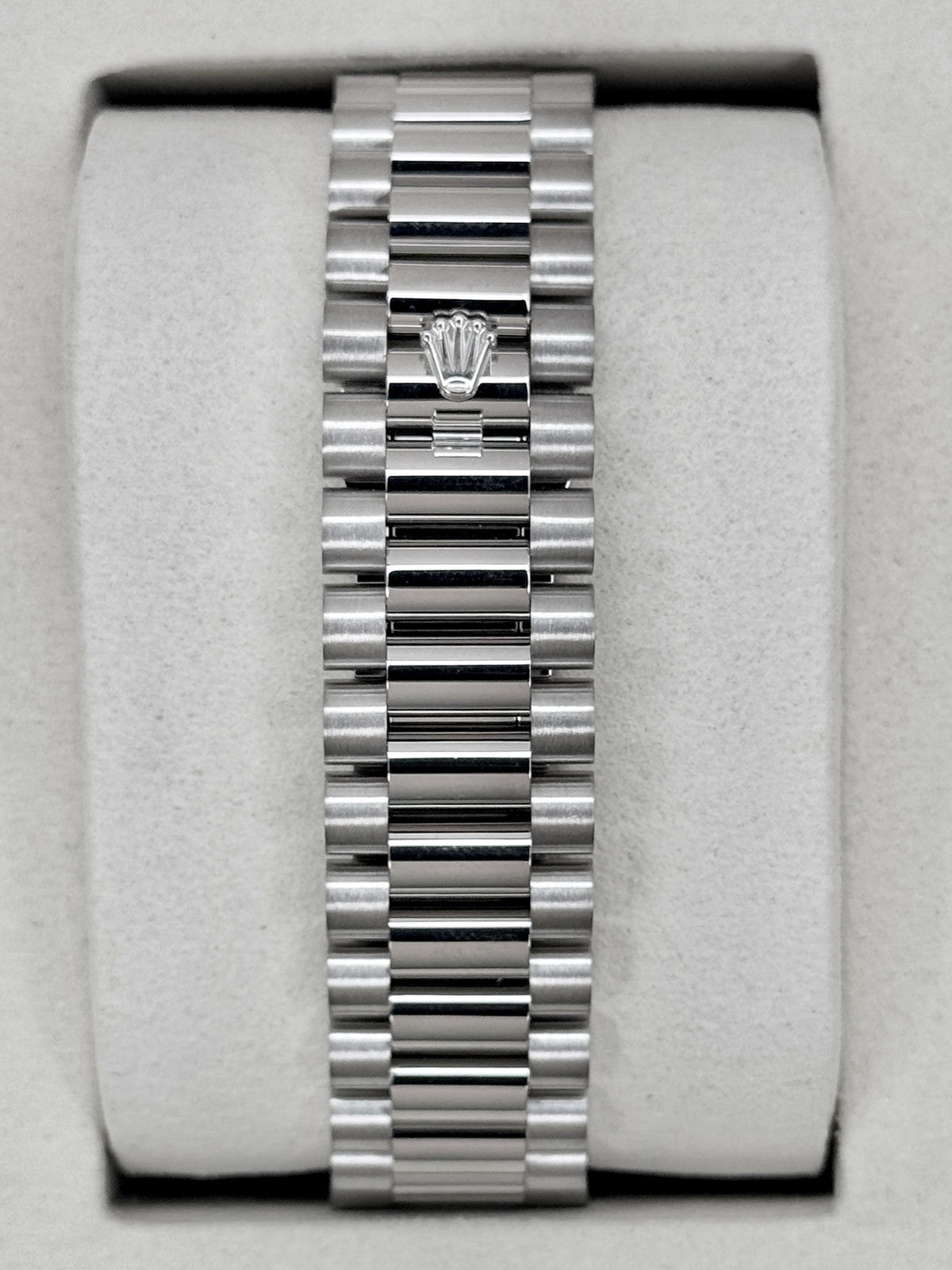 2025 Rolex Day-Date 40mm 228239 Presidential White Gold Olive Dial