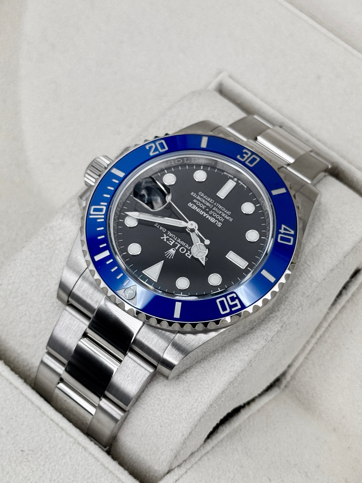 2022 Rolex Submariner Cookie Monster 41mm 126619LB White Gold Black Dial (STICKERED)