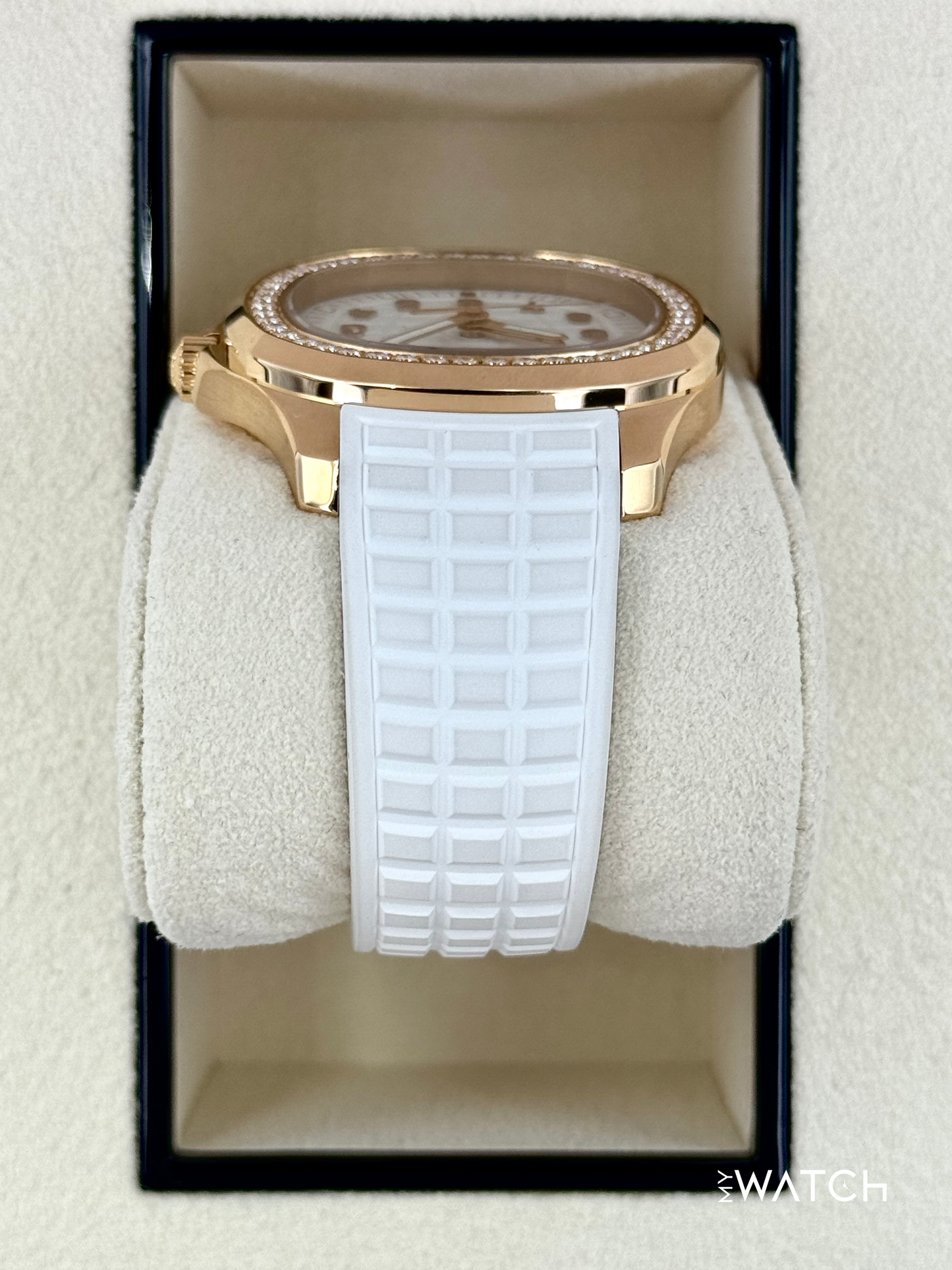 2022 Patek Philippe Aquanaut Luce Travel 5269 38.8mm Rose Gold White Dial