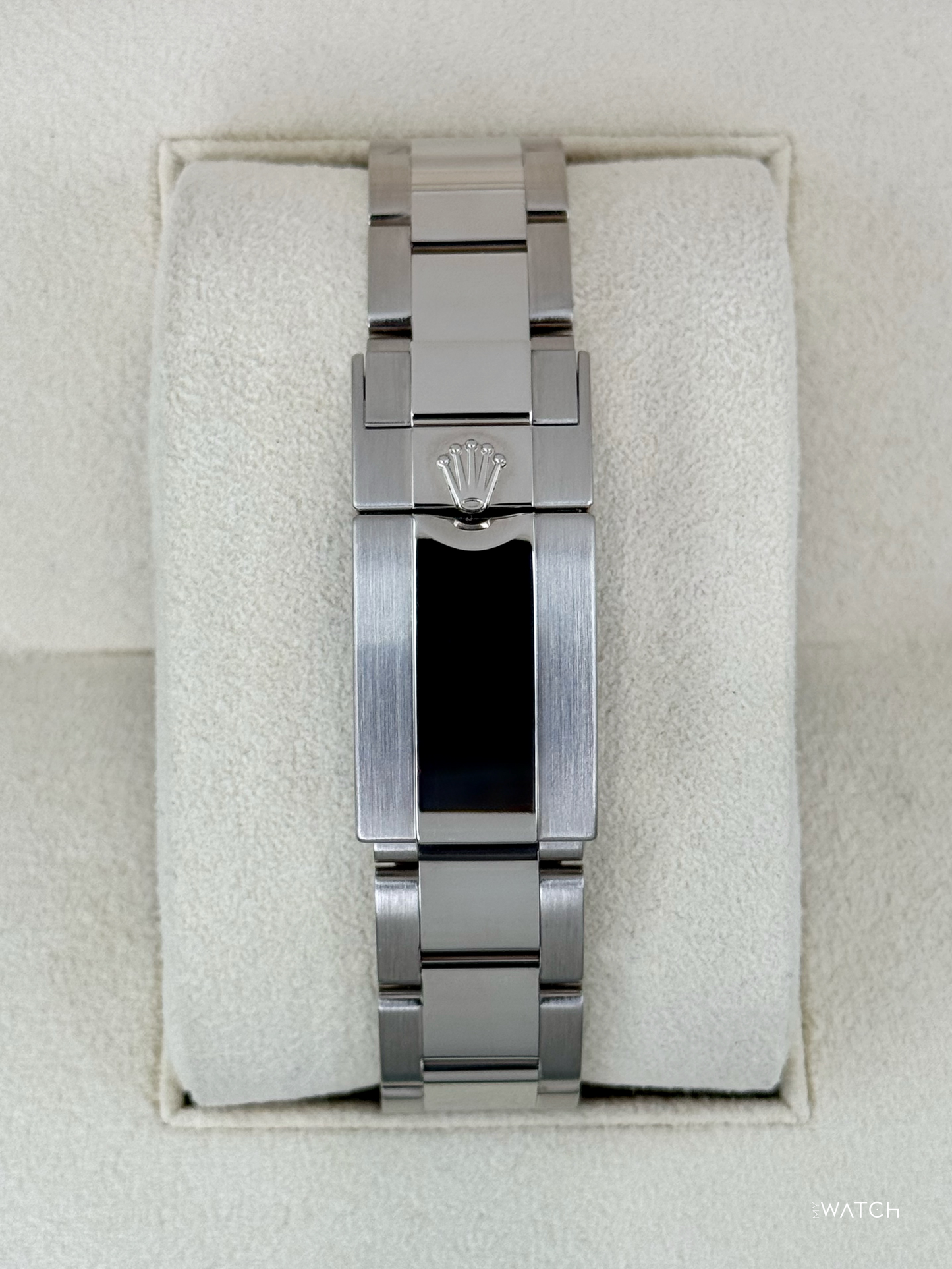 2022 Rolex Daytona 40mm 116509 White Gold Blue Dial