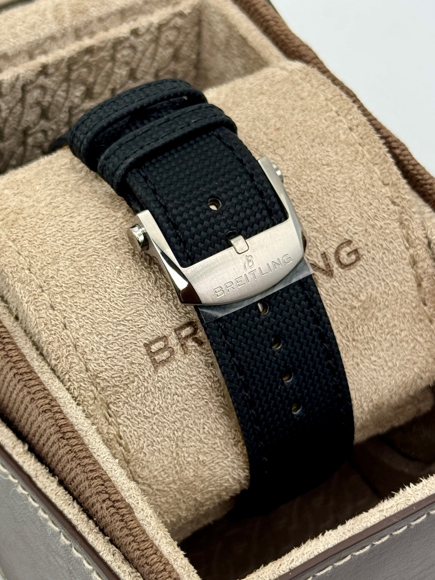 NEW 2026 Breitling Avenger Automatic 42mm S17328 Ceramic Black Dial