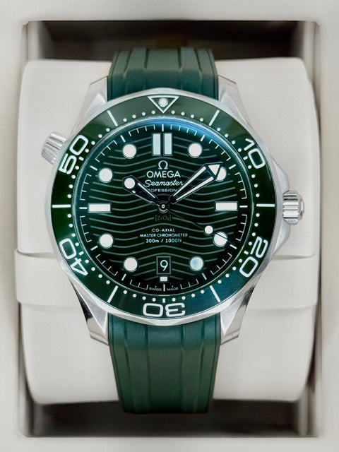 2026 Omega Seamaster Master Chronometer 42mm 210.32.42.20.10.001 Green Dial