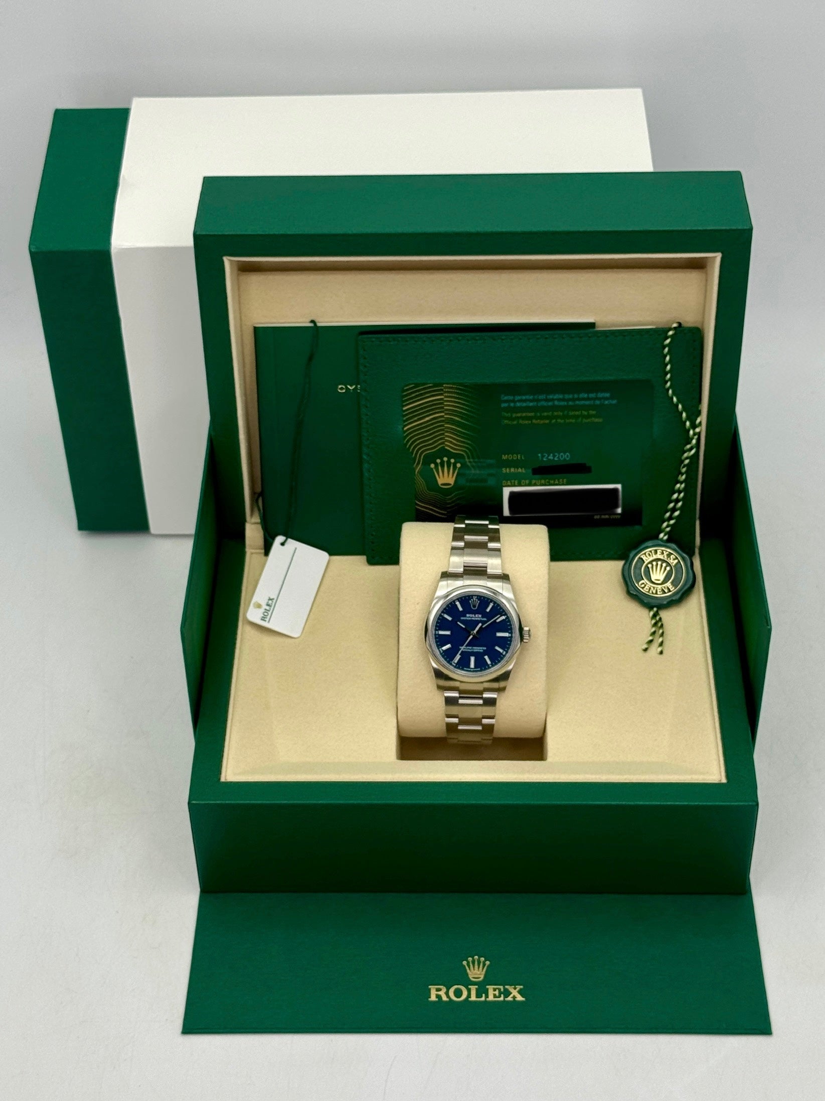NEW 2026 Rolex Oyster Perpetual 31mm 277200 Med Blue Dial