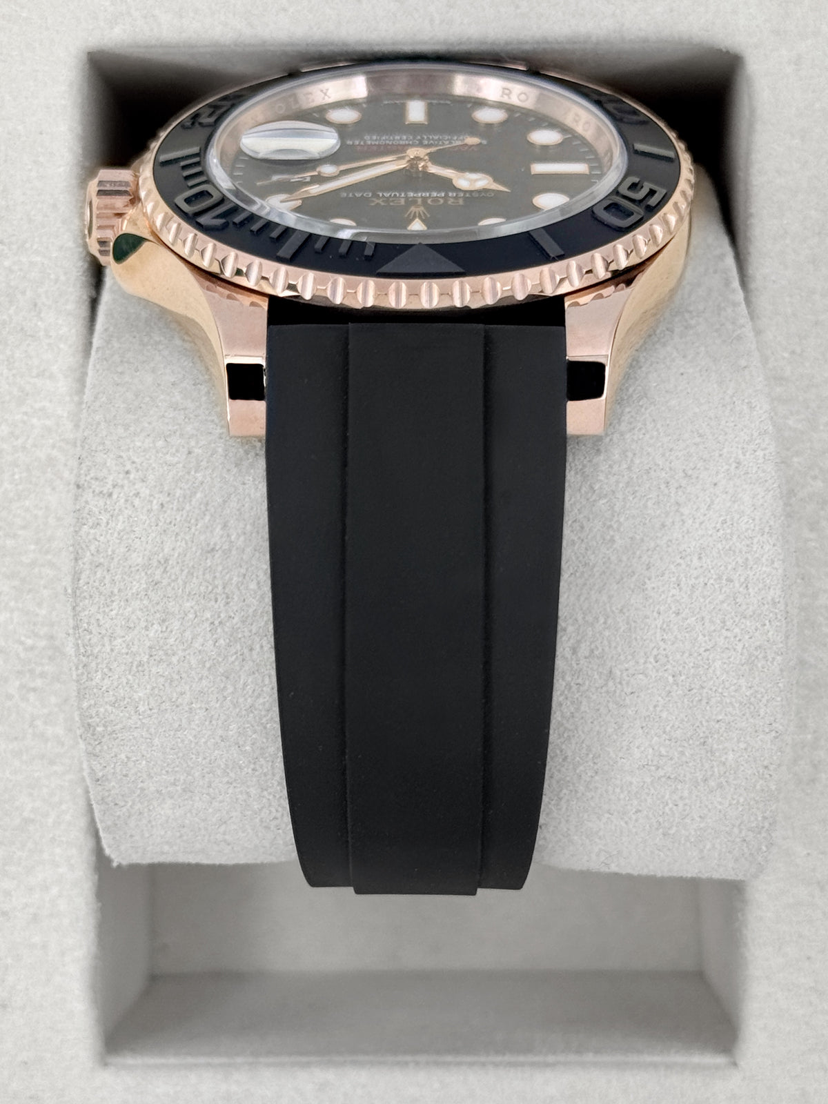 NEW 2026 Rolex Yacht-Master 40mm 126655 Rose Gold Oysterflex Black Dial