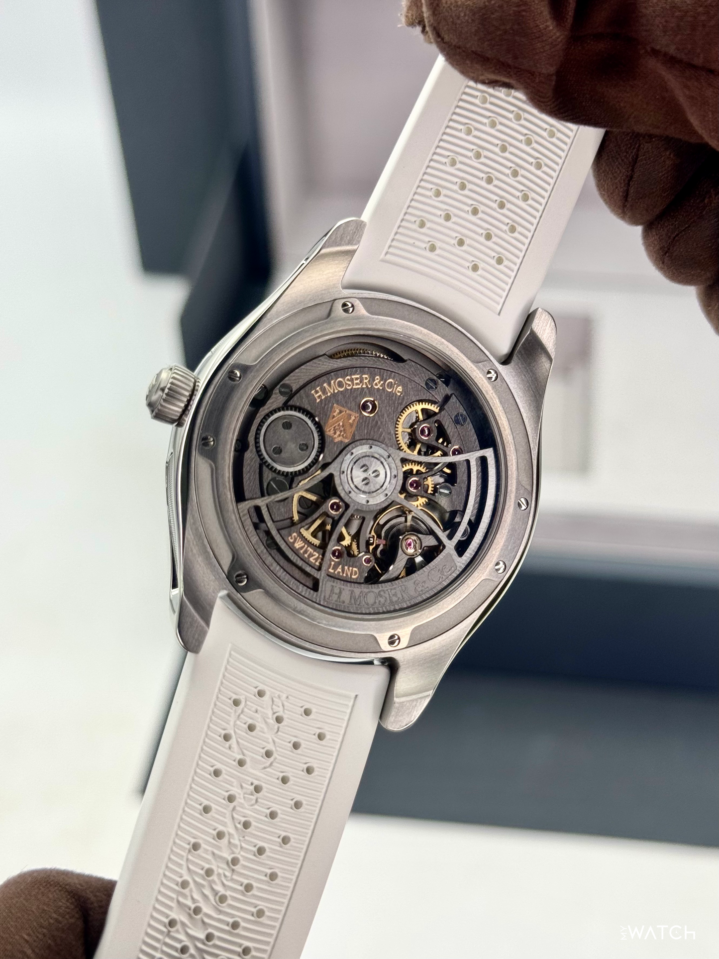NEW 2026 H. Moser & Cie. Pioneer Centre Seconds 42.8mm 3201-1202 Blue Dial