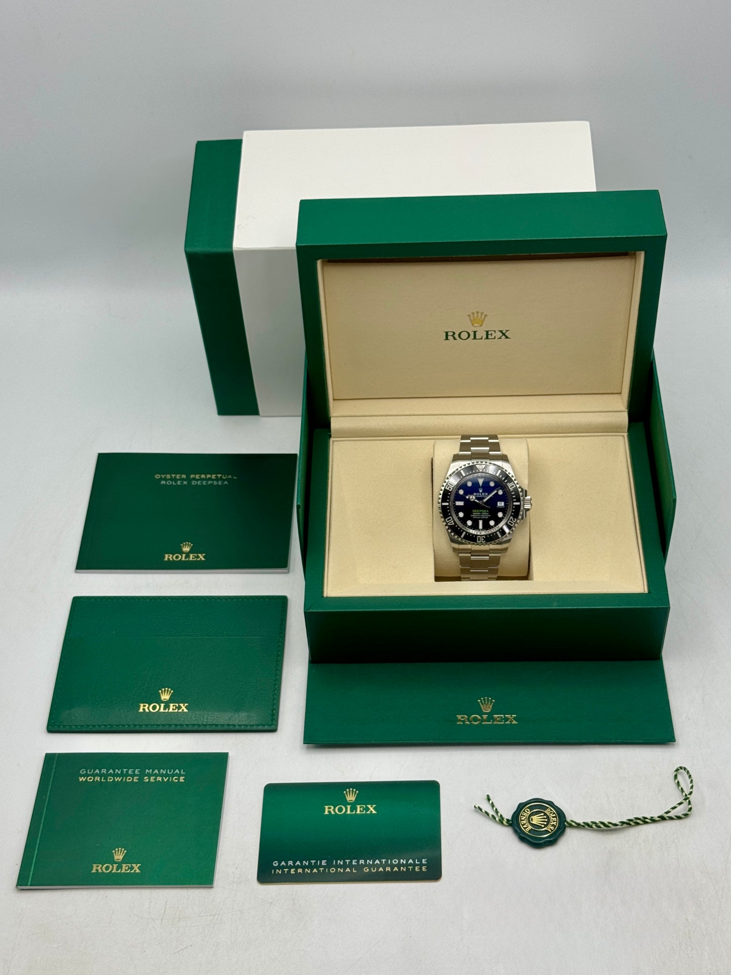 NEW 2026 Rolex Deepsea James Cameron 44mm 136660 Blue Dial