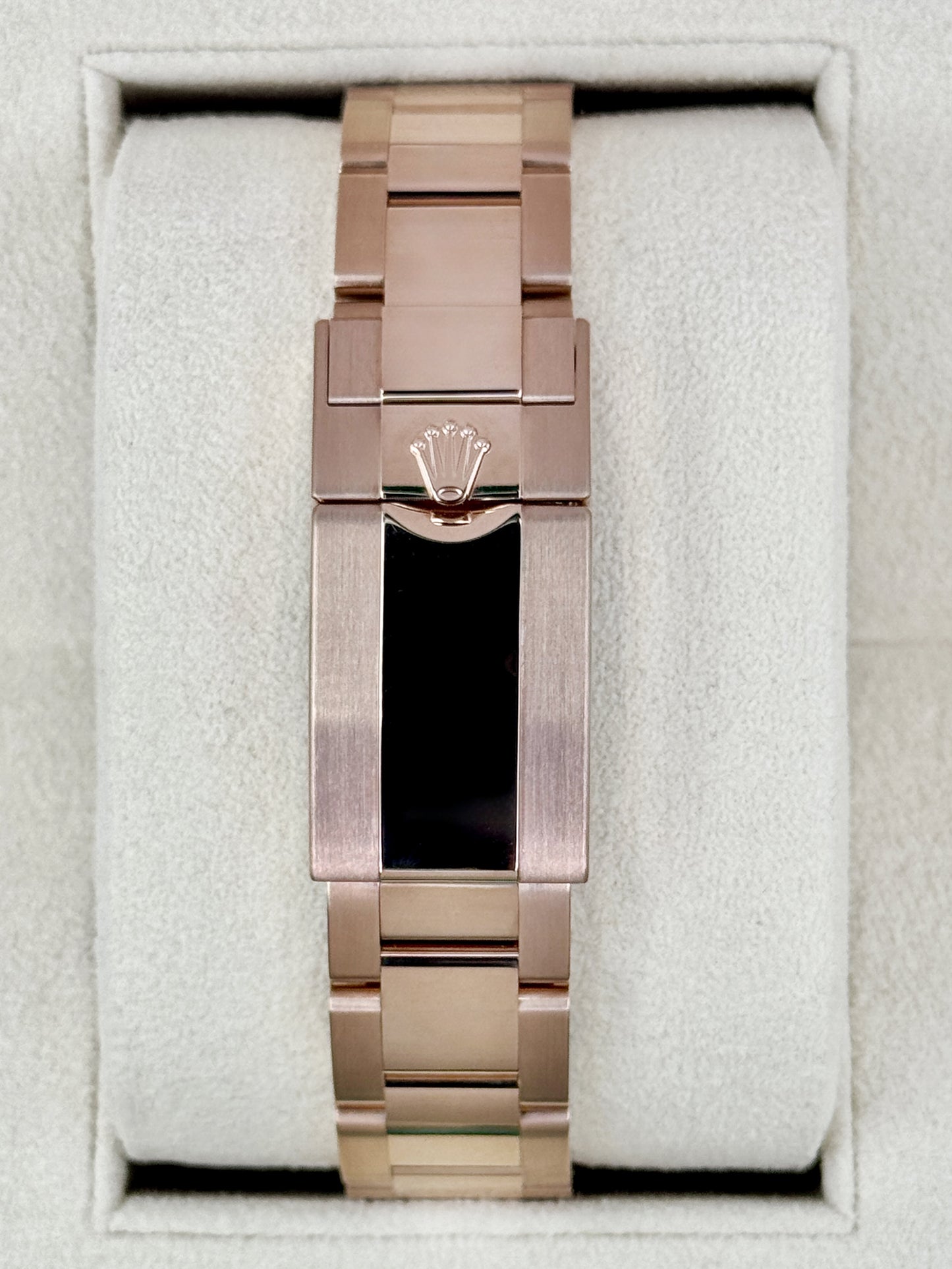 2025 Rolex Daytona 40mm 126505 Rose Gold Chocolate Dial
