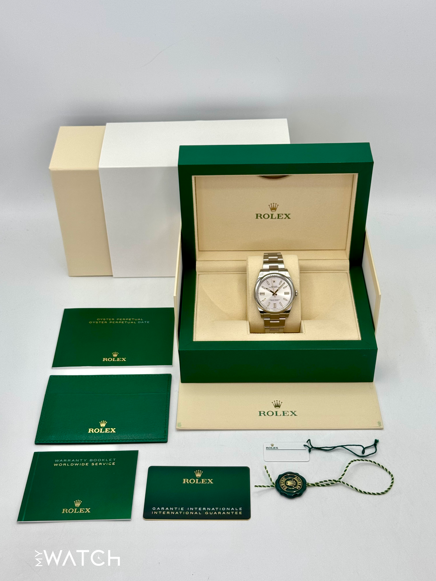 2023 Rolex Oyster Perpetual 41mm 124300 Silver Dial