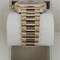 NEW 2025 Rolex Day-Date 40mm 228238 Yellow Gold Black Dial