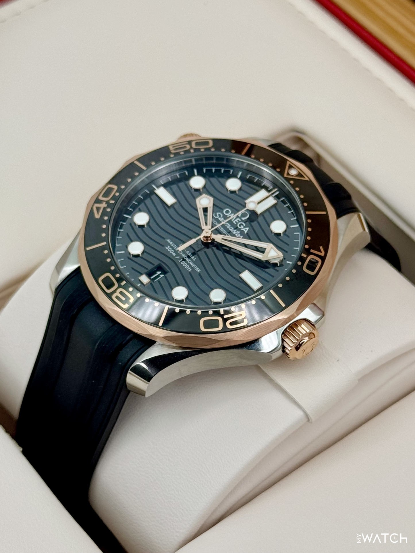 NEW 2026 Omega Seamaster Diver 300M 42mm 210.22.42.20.01.002 Black Dial