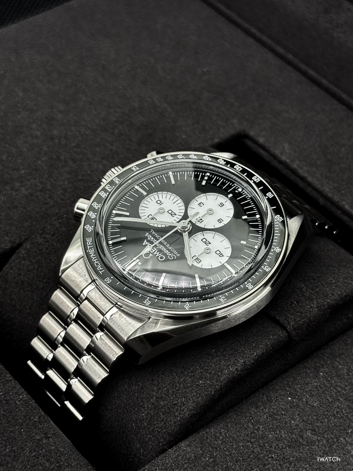 NEW 2026 Omega Speedmaster Moonwatch 42mm 310.30.42.50.01.004 Black Dial (STICKERED)