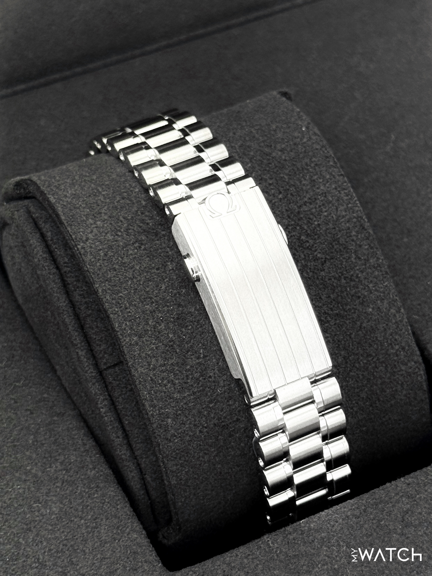 NEW 2025 Omega Speedmaster Moonwatch Pro 310.30.42.50.04.001 42mm White Dial