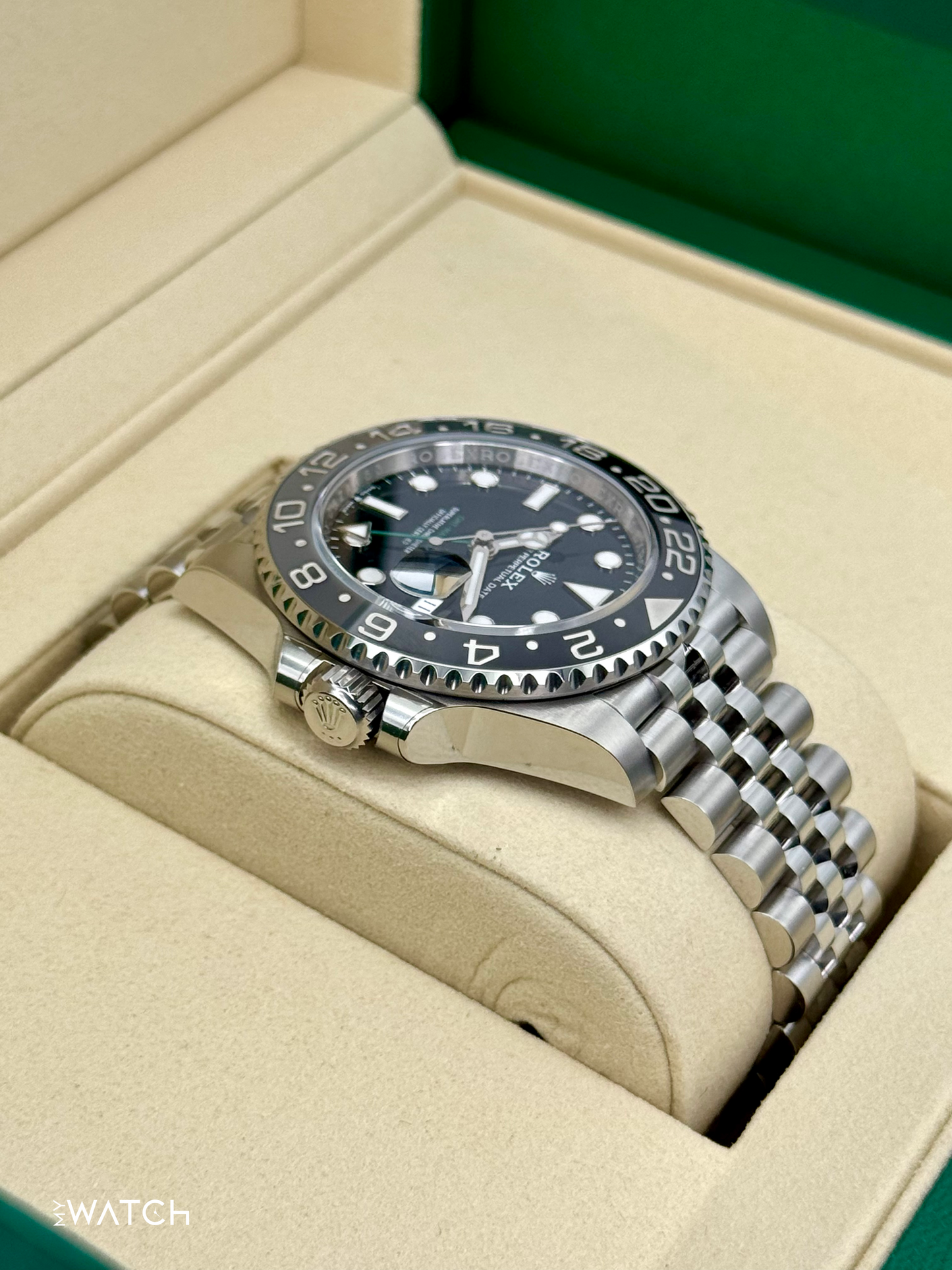 NEW 2025 Rolex GMT-Master II "Bruce Wayne" 40mm 126710GRNR Jubilee