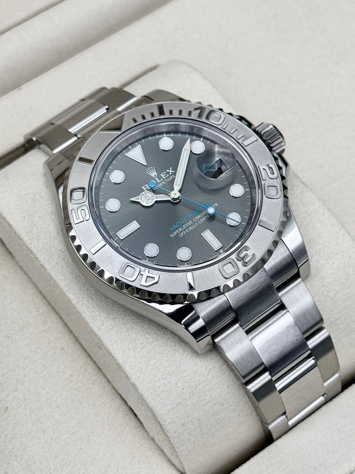 2025 Rolex Yacht-Master 40mm 126622 Stainless Steel Rhodium Dial
