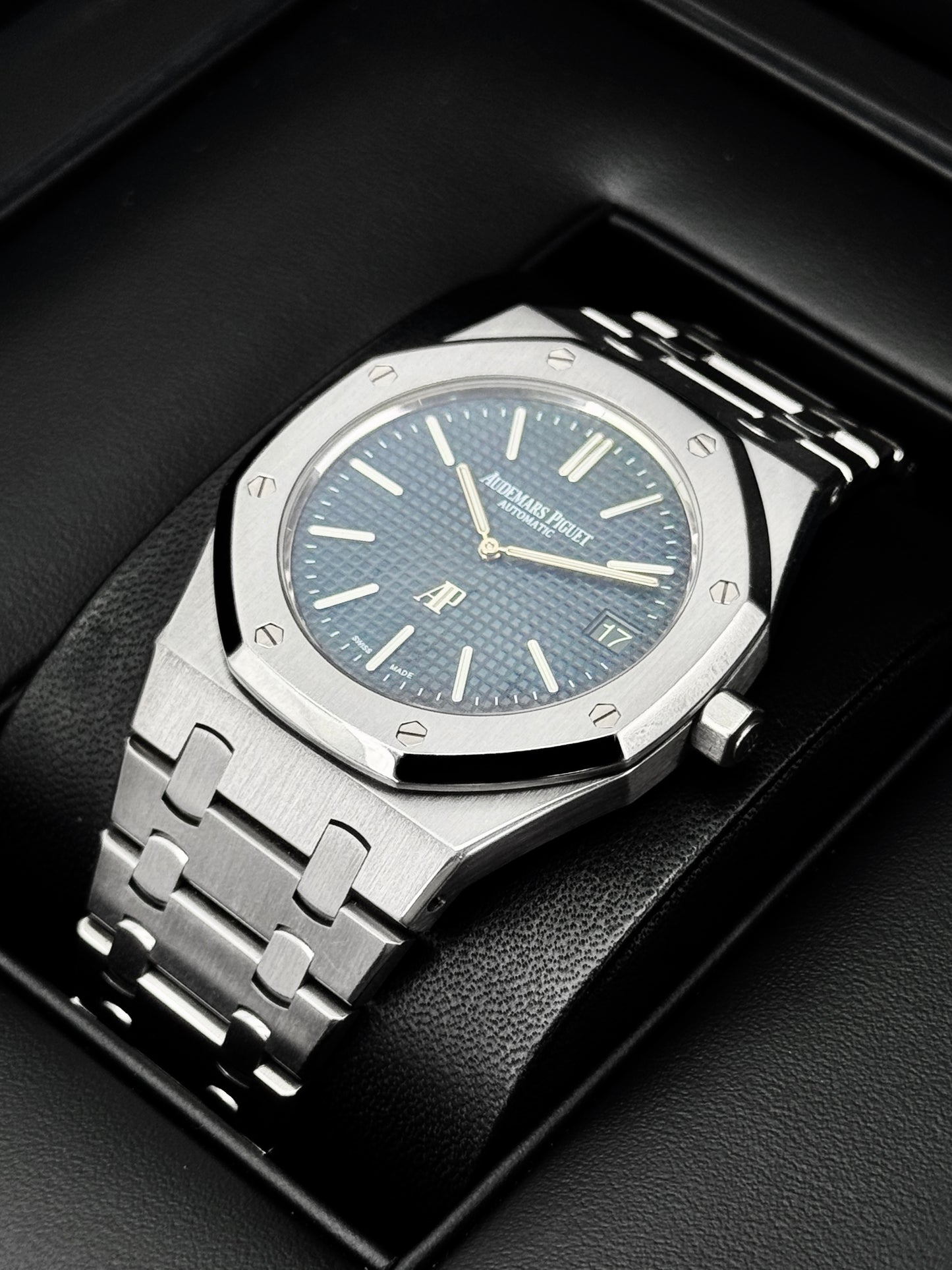 2016 Audemars Piguet Royal Oak 39mm 15202ST Stainless Steel Blue Dial