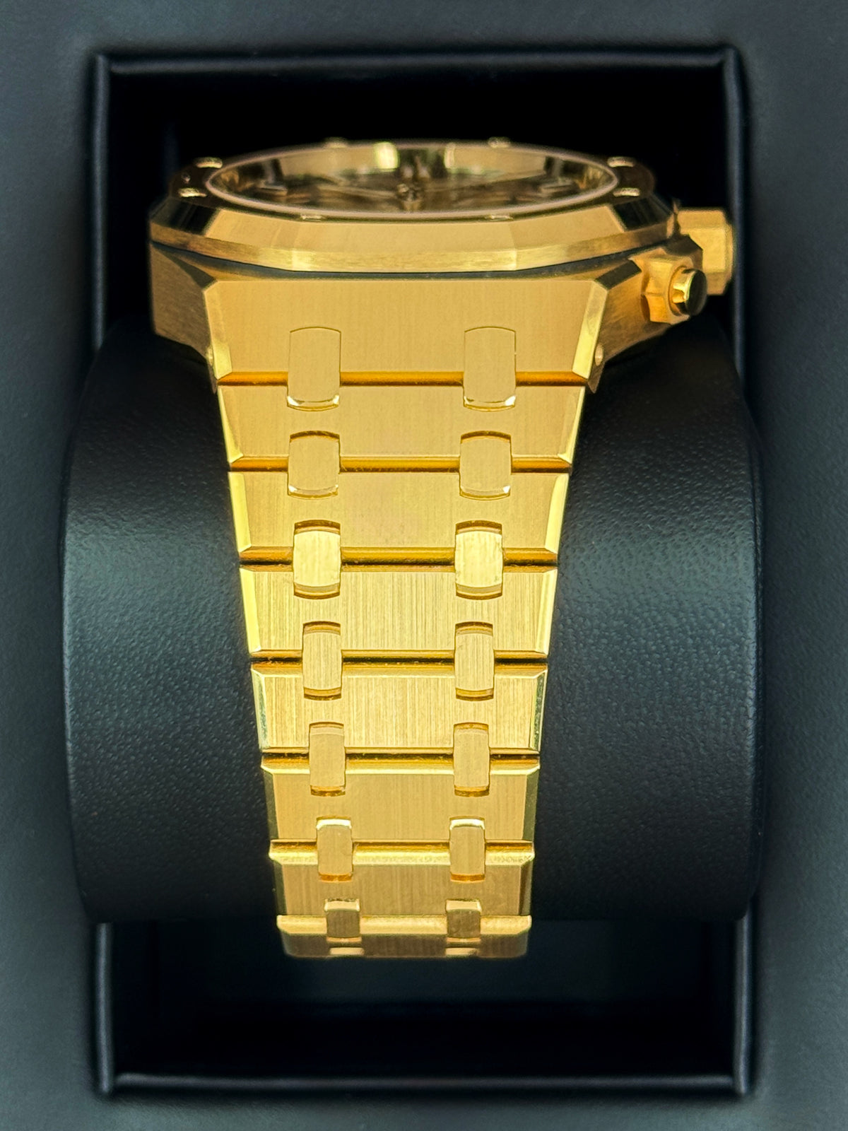 NEW 2026 Audemars Piguet Royal Oak Chronograph 41mm 26240BA Gold Dial