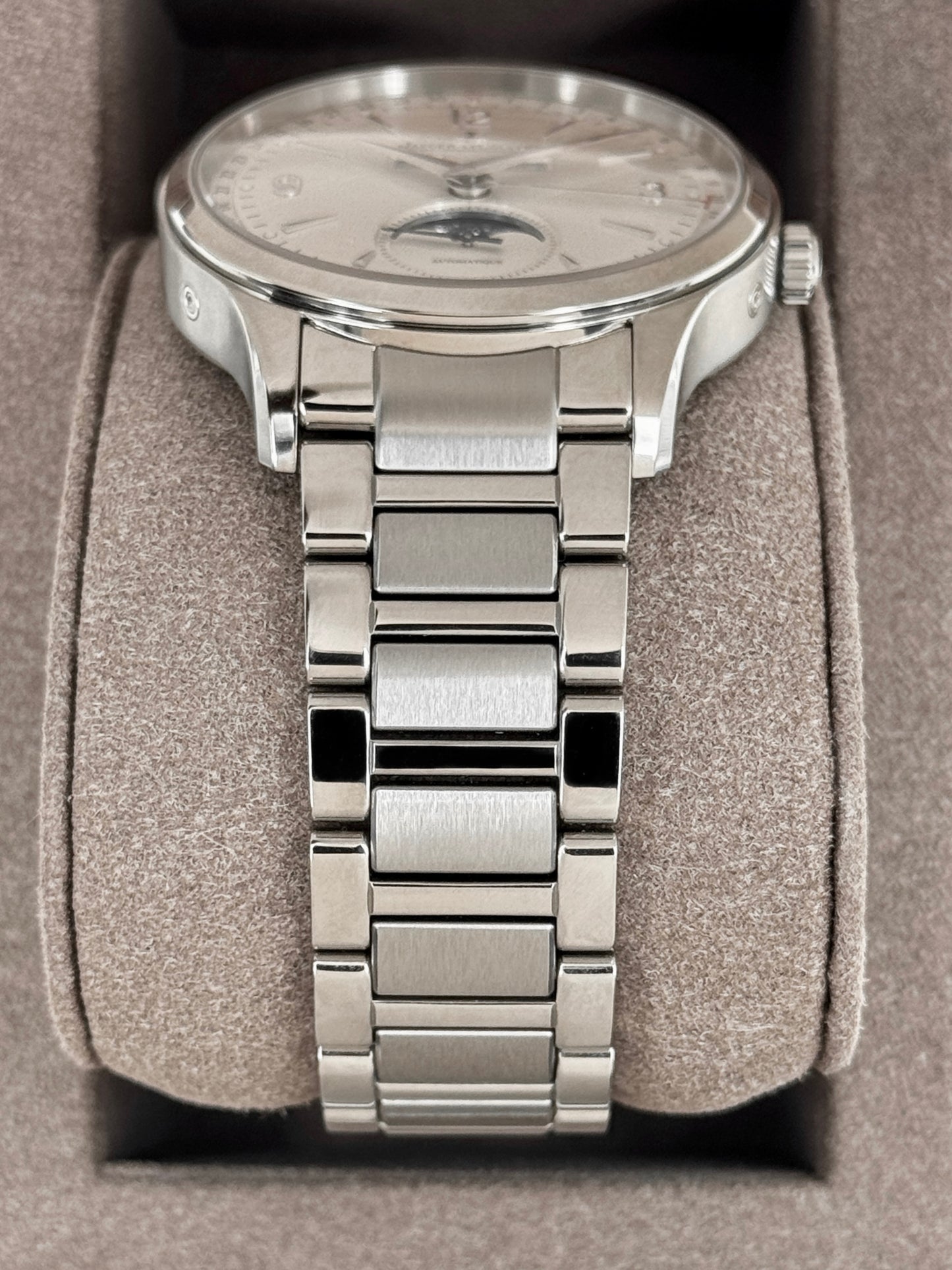 2026 Jaeger-LeCoultre Master Control 40mm Q4148120 Stainless Steel Silver Dial