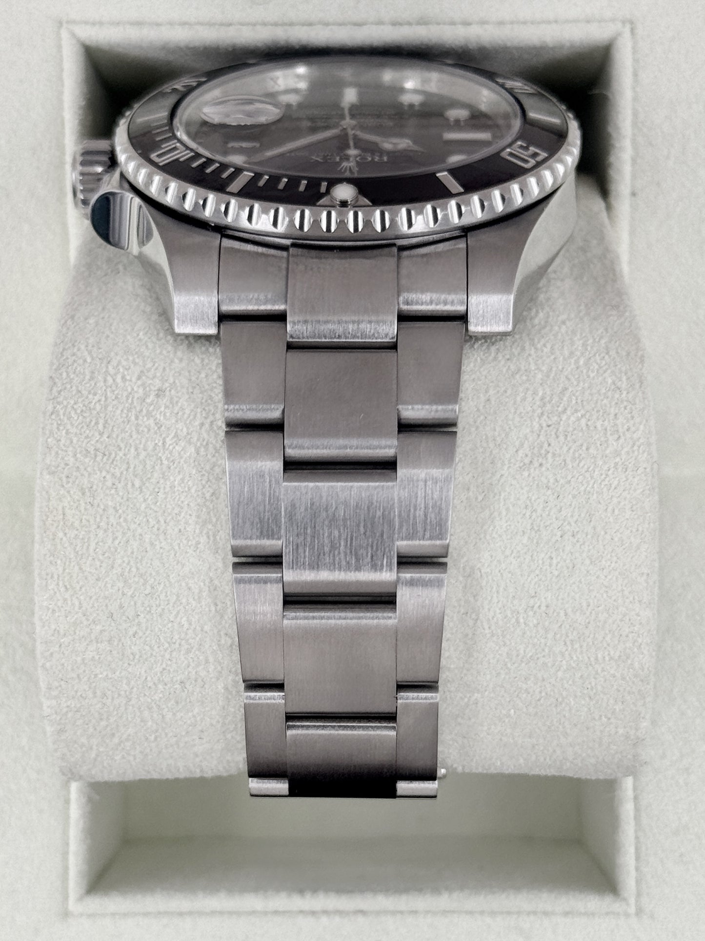 2013 Rolex Submariner 40mm 116610LN Stainless Steel Black Dial
