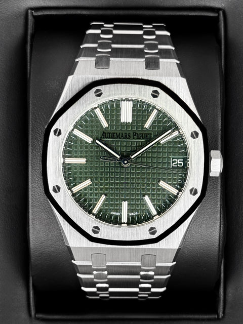 2024 Audemars Piguet Royal Oak 41mm 15510ST Stainless Steel Green Dial