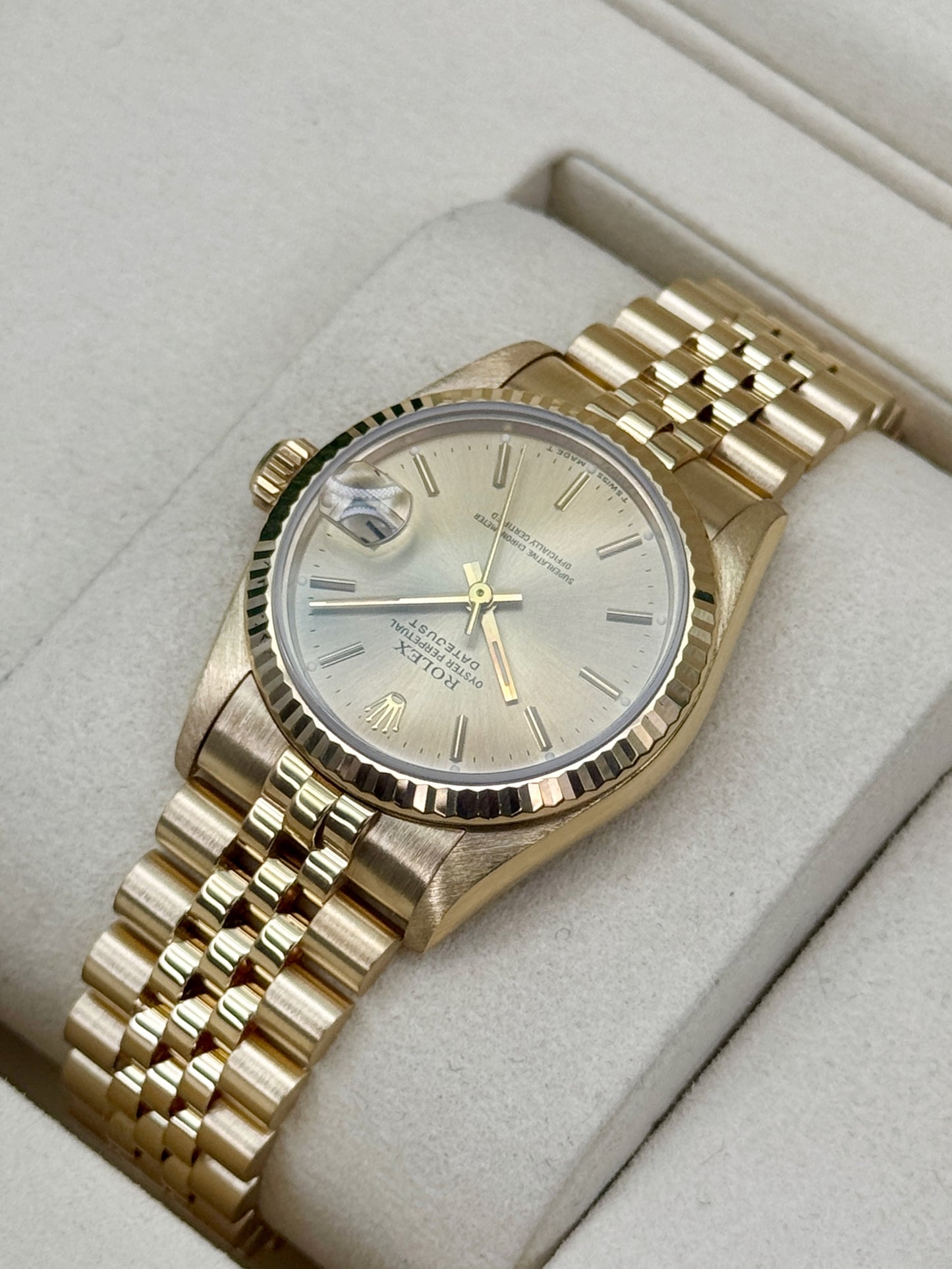 1990 Rolex Datejust 31mm 68278 Yellow Gold Jubilee Champagne Dial (Collectors Set)