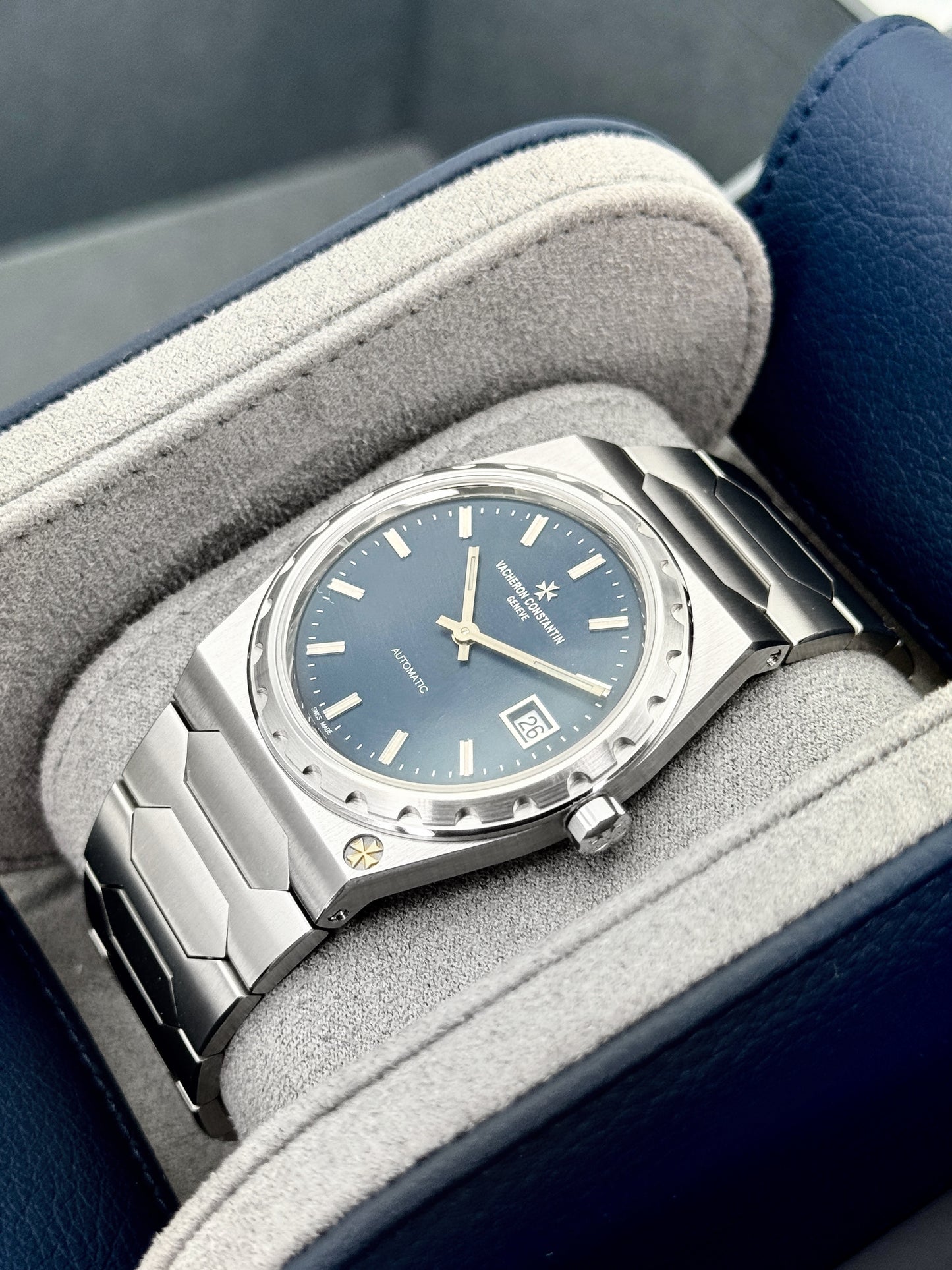2026 Vacheron Constantin Historiques 222 37mm 4200H Stainless Steel Blue Dial