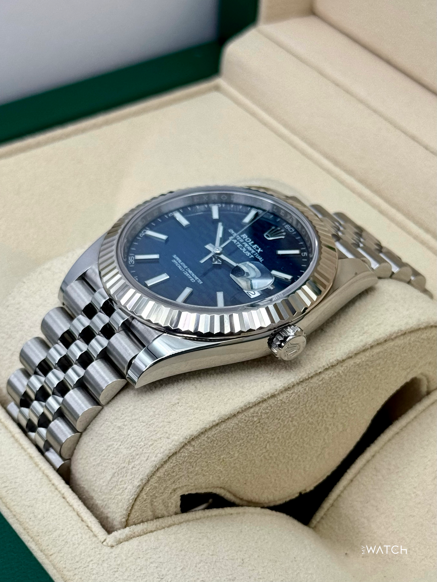 2022 Rolex Datejust 41mm 126334 Stainless Steel Jubilee Blue Motif Dial