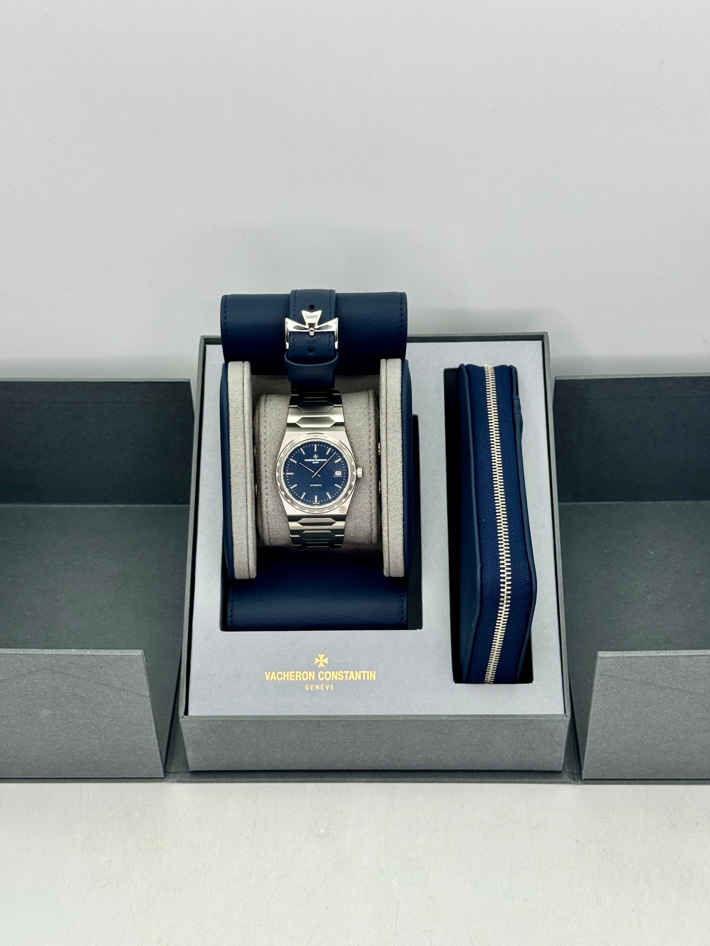 2026 Vacheron Constantin Historiques 222 37mm 4200H Stainless Steel Blue Dial