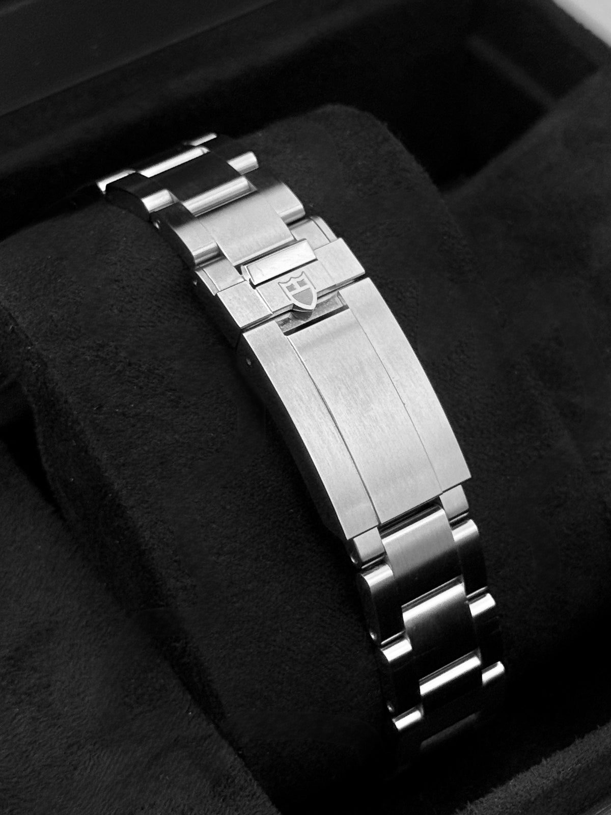 NEW 2026 Tudor Black Bay 43mm 7943A1A0NU Stainless Steel Blue Dial (STICKERED)