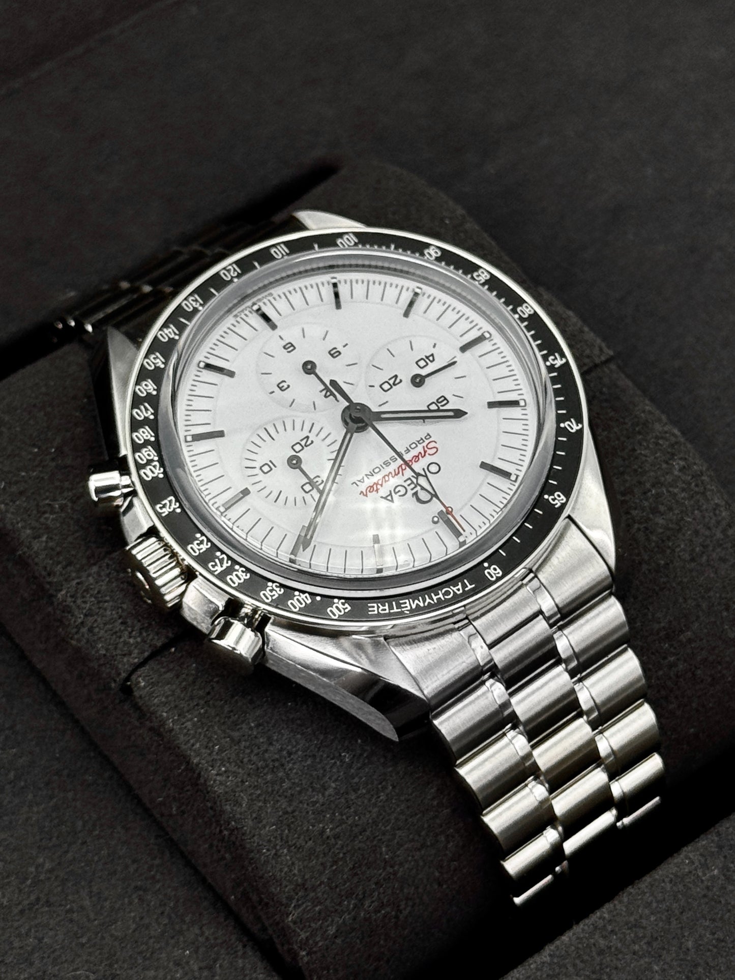 NEW 2026 Omega Speedmaster Moonwatch Pro 42mm 310.30.42.50.04.001 White Dial