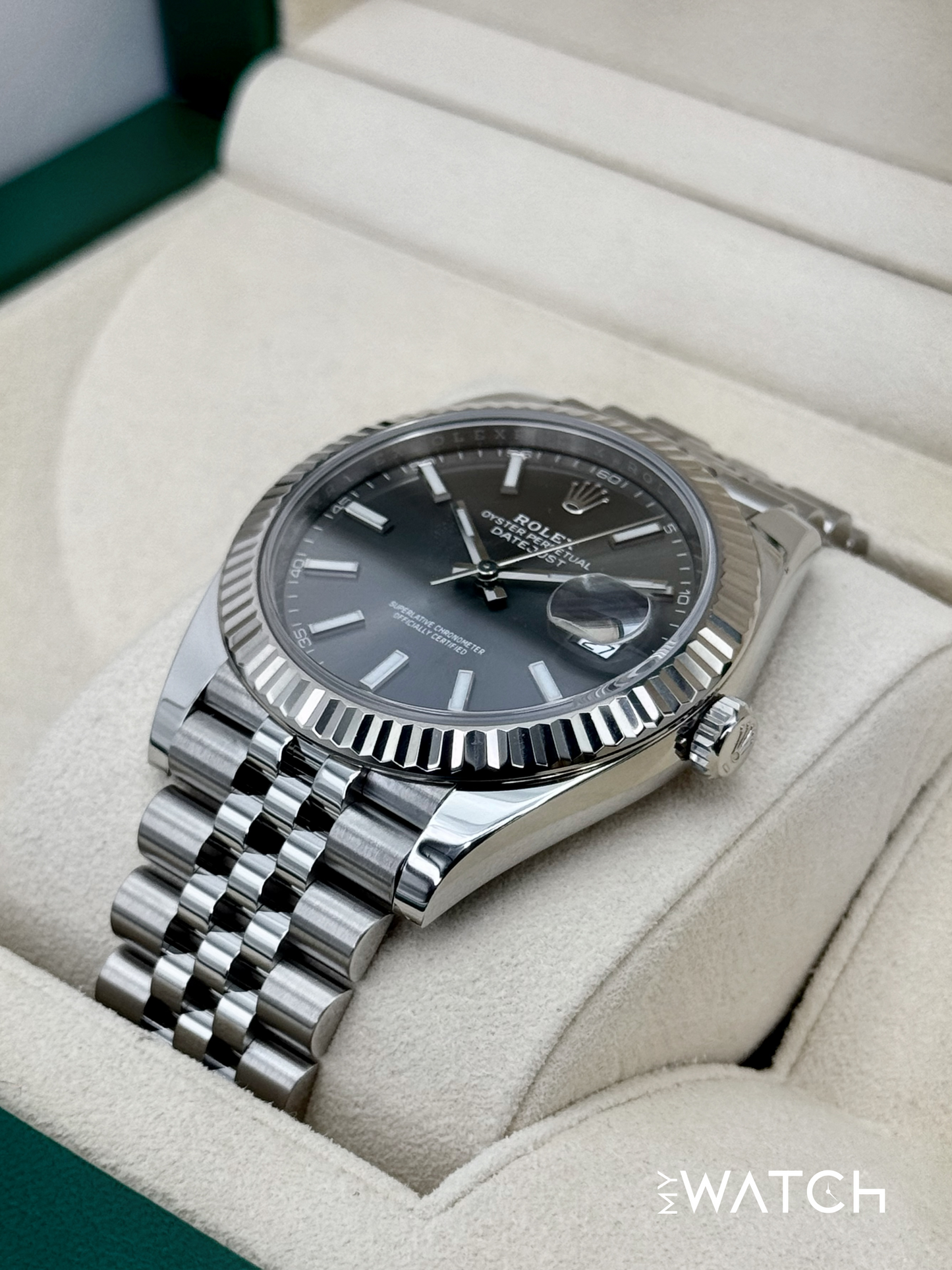 2020 Rolex Datejust 41mm 126334 Stainless Steel Jubilee Rhodium Dial