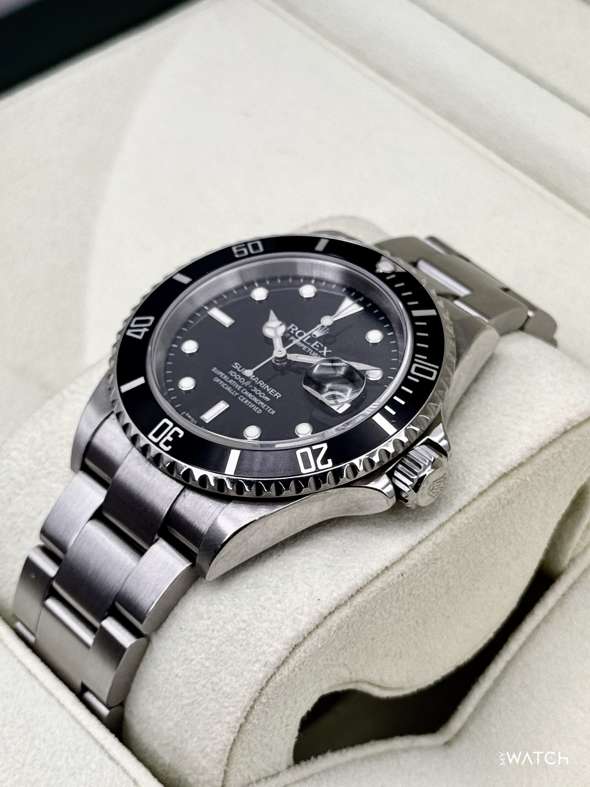 2005 Rolex Submariner 41mm 16610 Stainless Steel Black Dial (Collectors Set) - MyWatchLLC