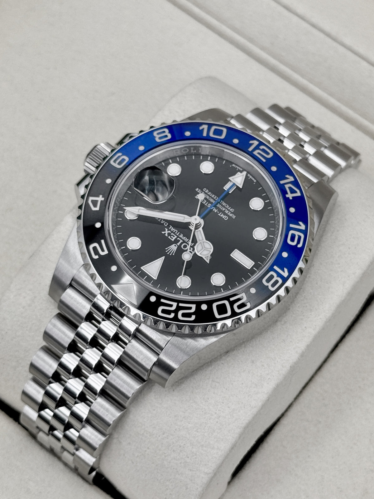 NEW 2026 Rolex GMT-Master II Batgirl 40mm 126710BLNR Jubilee (NEW STYLE CARD)
