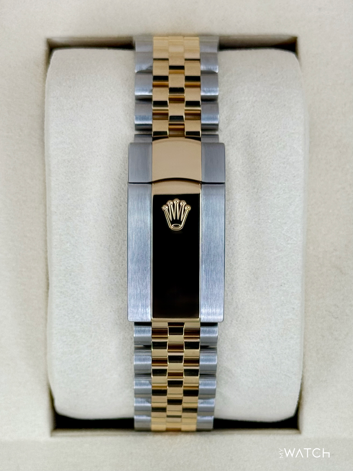 NEW 2025 Rolex Datejust 41mm 126333 Jubilee Champagne Diamond Dial - MyWatchLLC