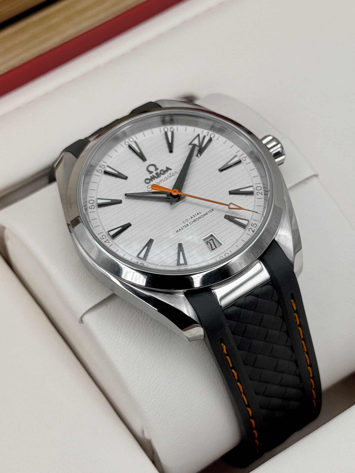 2026 Omega Seamaster Aqua Terra 41mm 220.12.41.21.02.002 Silver Dial