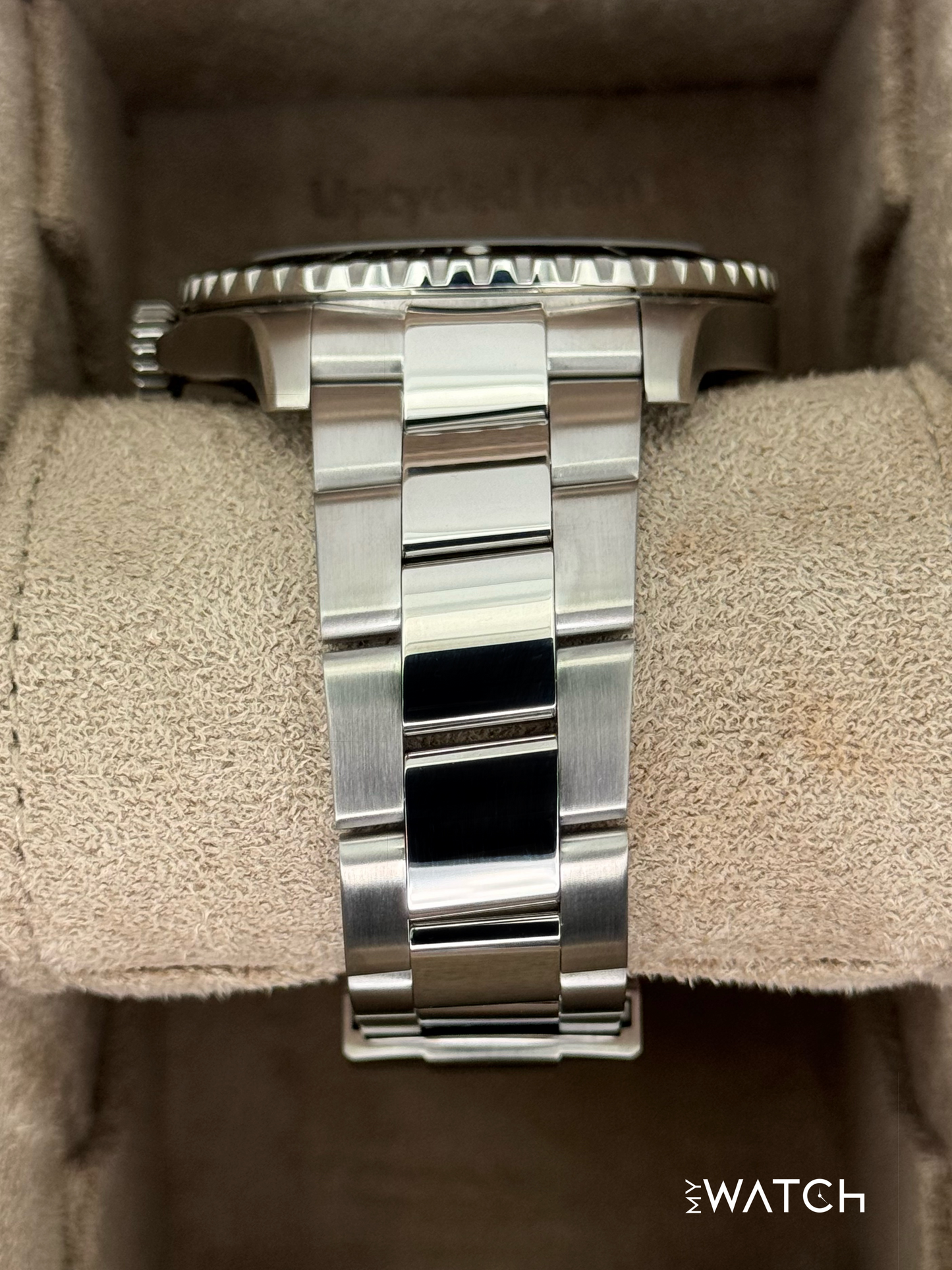 2025 Breitling Superocean Automatic 44mm A17376 Stainless Steel Turquoise Dial