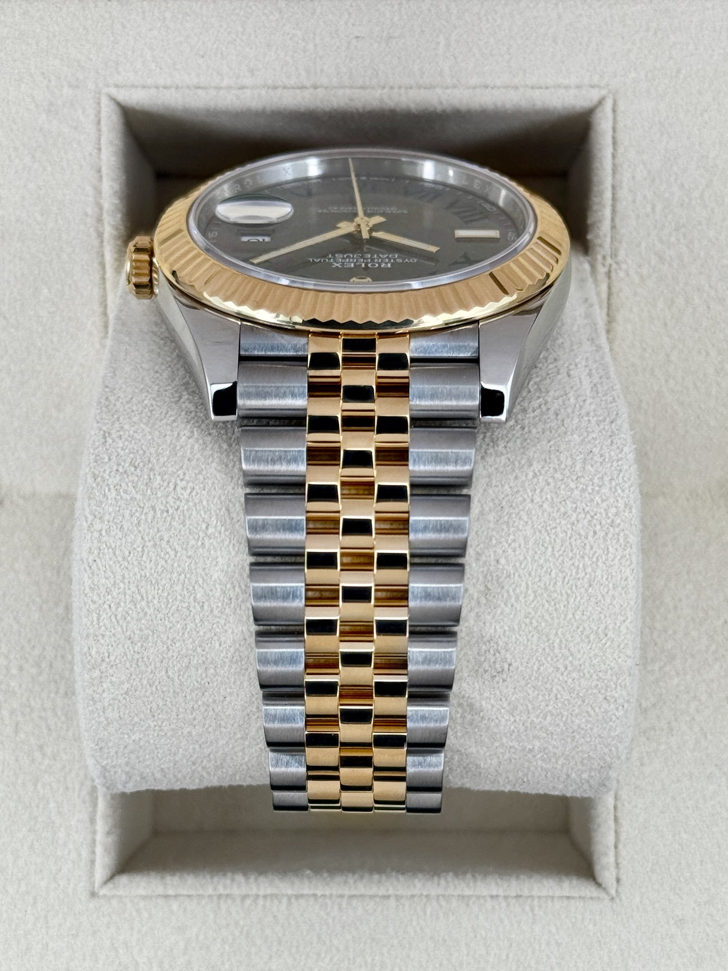 2021 Rolex Datejust 41mm 126333 Two-Tone Jubilee Wimbledon Dial